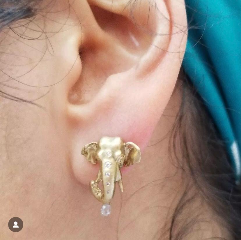 Shimmering elephant earrings For Sale