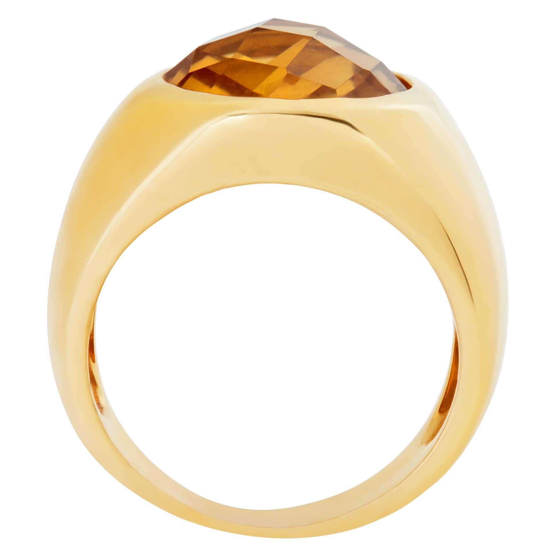 Schimmernder facettierter Citrinring aus 18 Karat Gelbgold. Damen