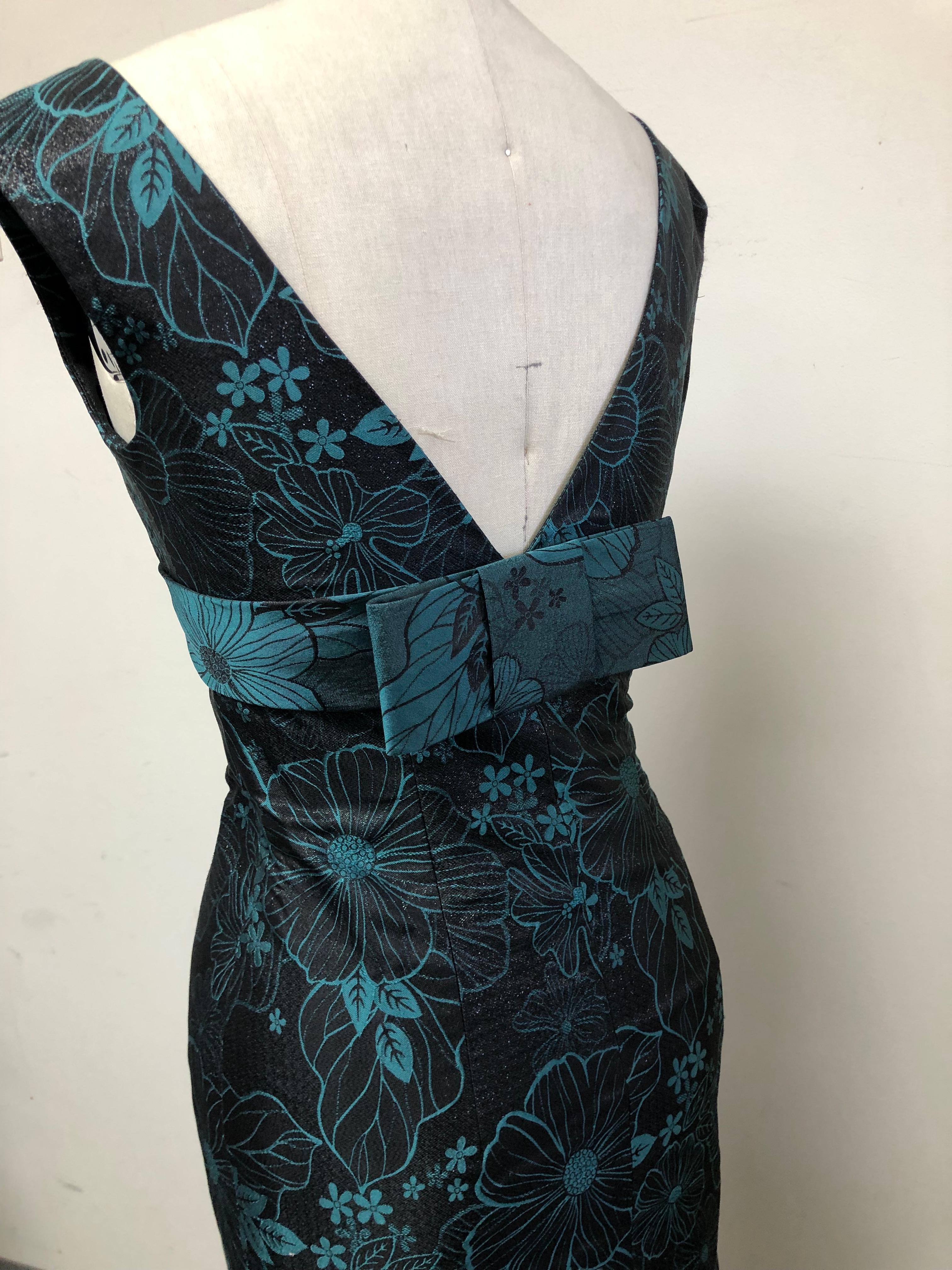 Shimmery Black and Turquoise V NecK Slim Dress with Back Bow For Sale 4