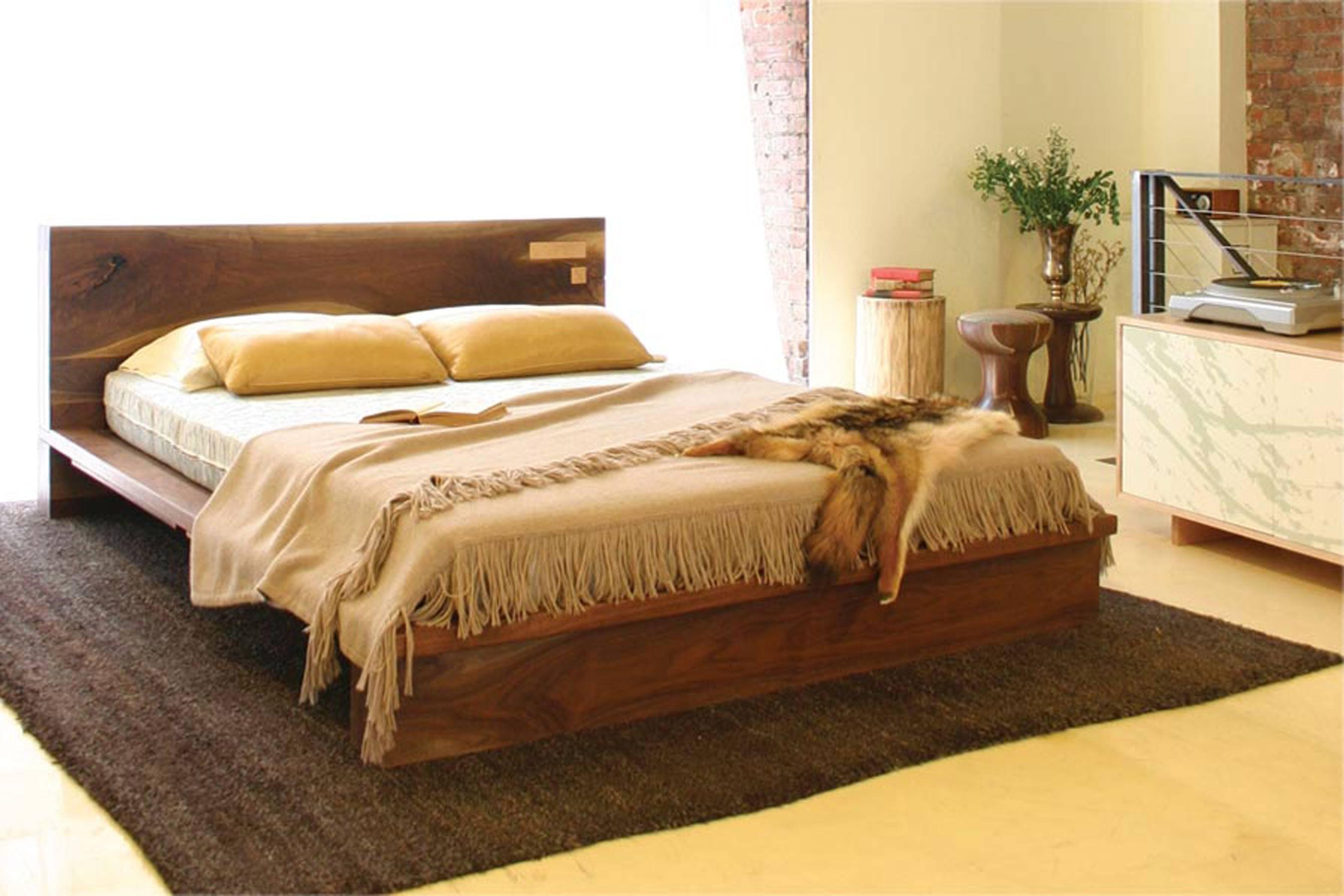 platform bed with drawers king