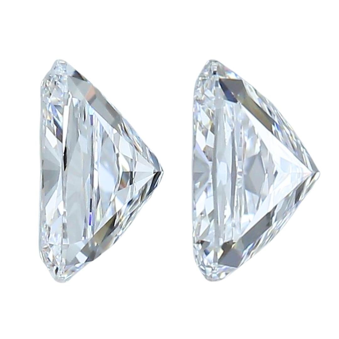 Shining 1.45ct Ideal Cut Pair of Diamonds - GIA Certified In New Condition For Sale In רמת גן, IL
