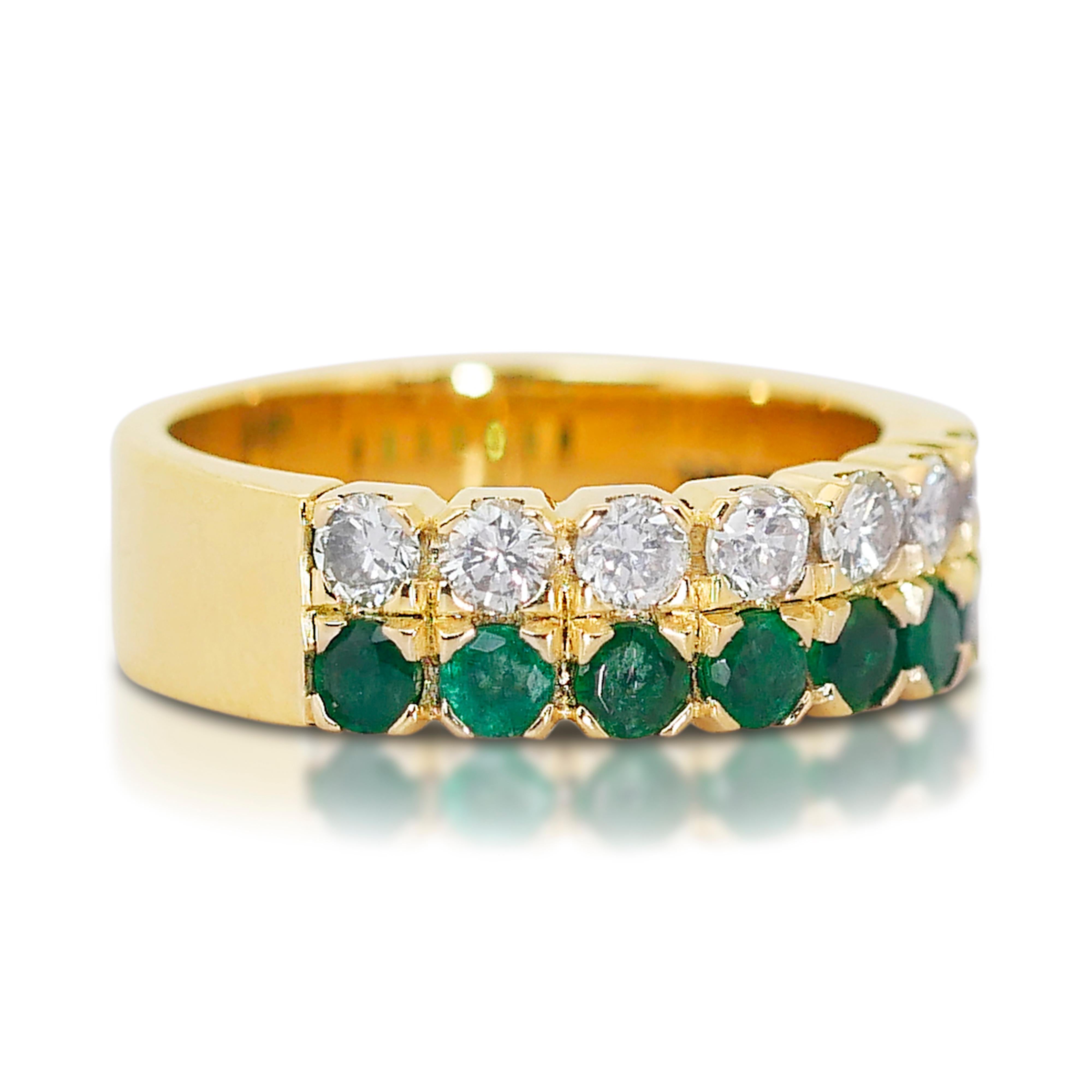 1.45 carat of Emerald Natural Gem and natural Diamonds 
Elevate your style with this fascinating emerald ring. This dazzling piece is a collection of seven Round Mixed-Cut Emeralds carefully selected for its lush green hue and sparkling