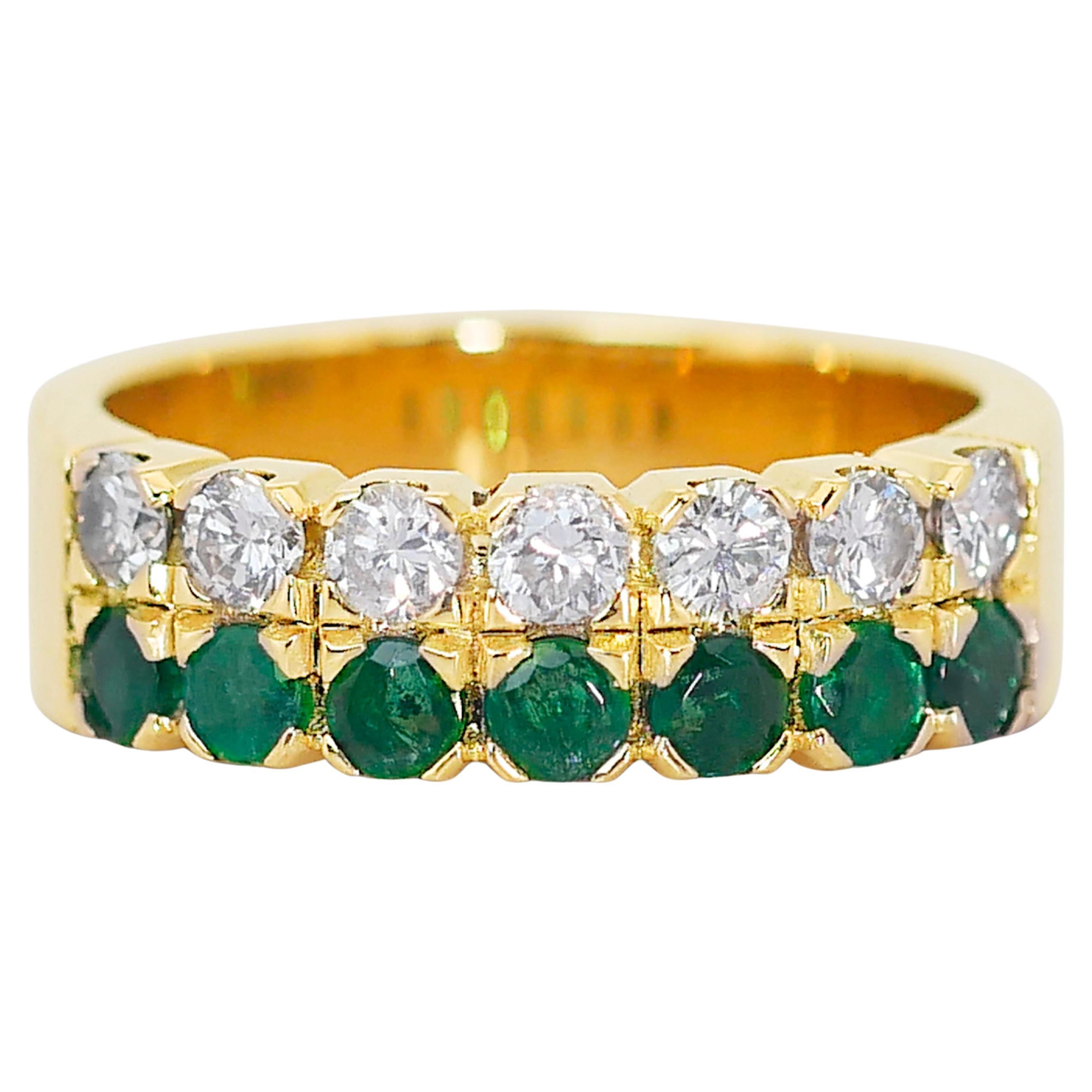 Shining 18K Yellow Gold Emerald and Diamond Band Ring w/ .145ct - IGI Certified  For Sale