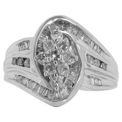 Brillante Anillo de Diamantes Naturales de Medio Quilate en Oro Blanco de 14 K