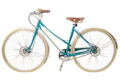 Shinola Bixby Woman's Teal And White City Bicycle 2016