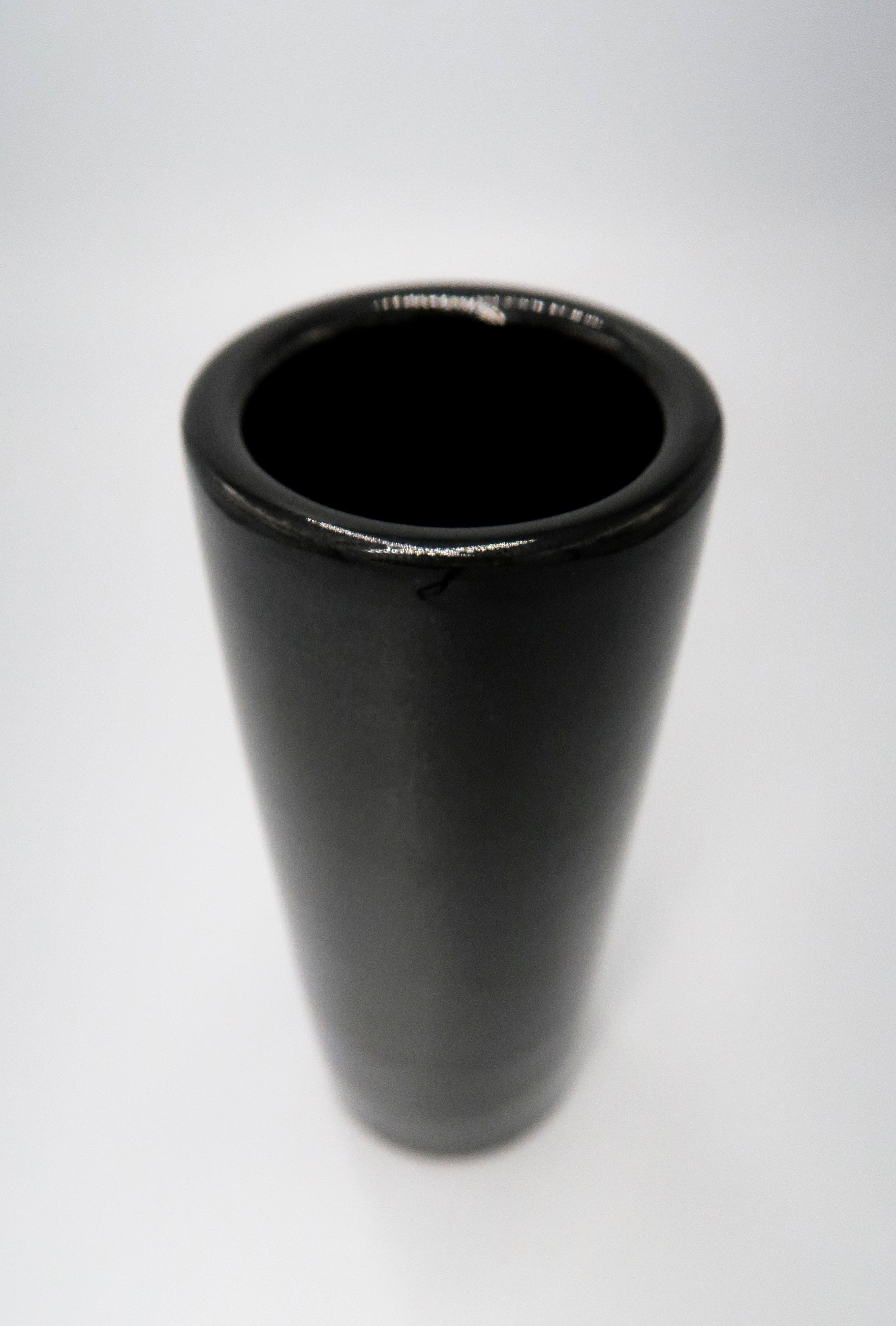 Scandinavian Modern Søholm Shiny Black Glazed Cylinder Stoneware Vase, 1960s For Sale