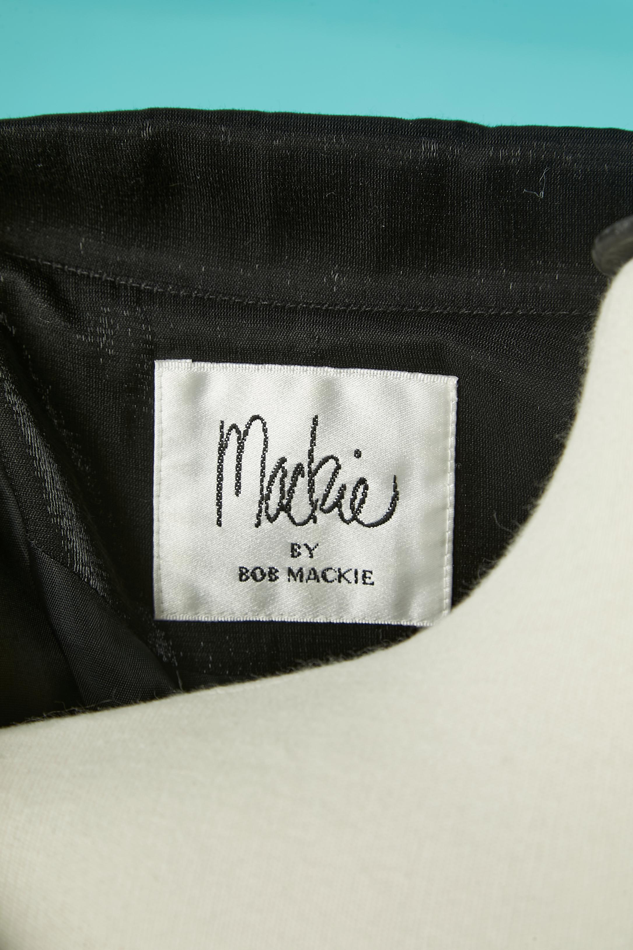 Schwarzer glänzender Abendrock -suit mit asymmetrischem Rock Mackie von Bob Mackie  im Angebot 4