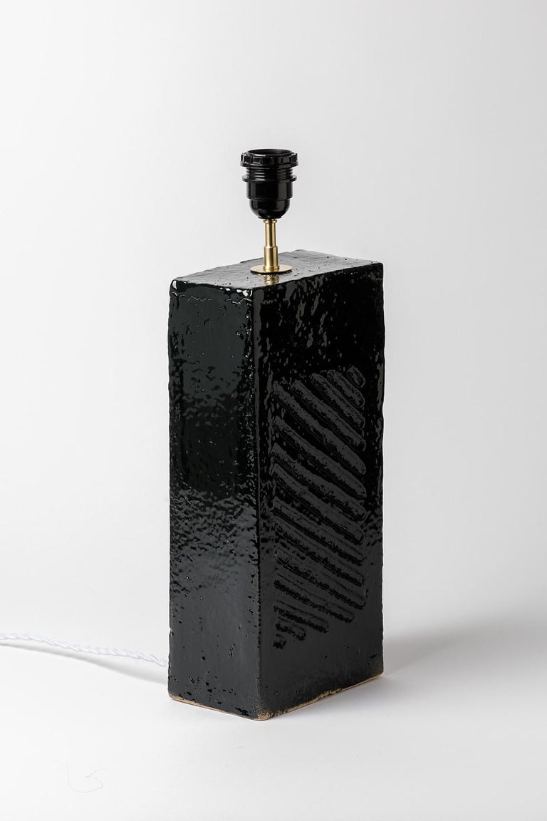 Mid-Century Modern Shiny Black Stoneware Ceramic Table Lamp 1980 Lighting handmade For Sale