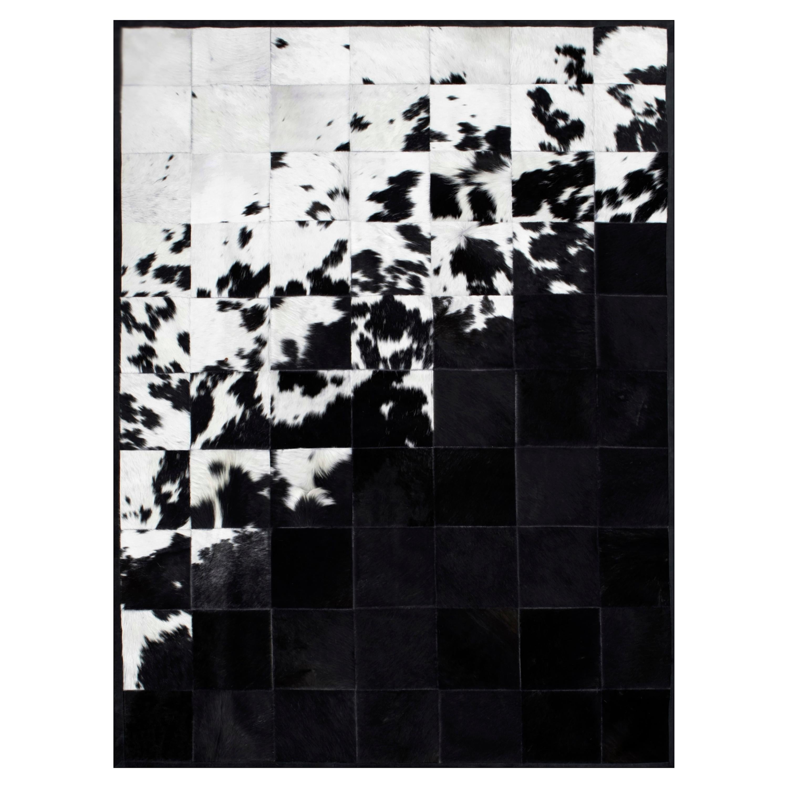 Shiny Black with Rich Creamy White customizable Degrade Cowhide Area Rug Small For Sale
