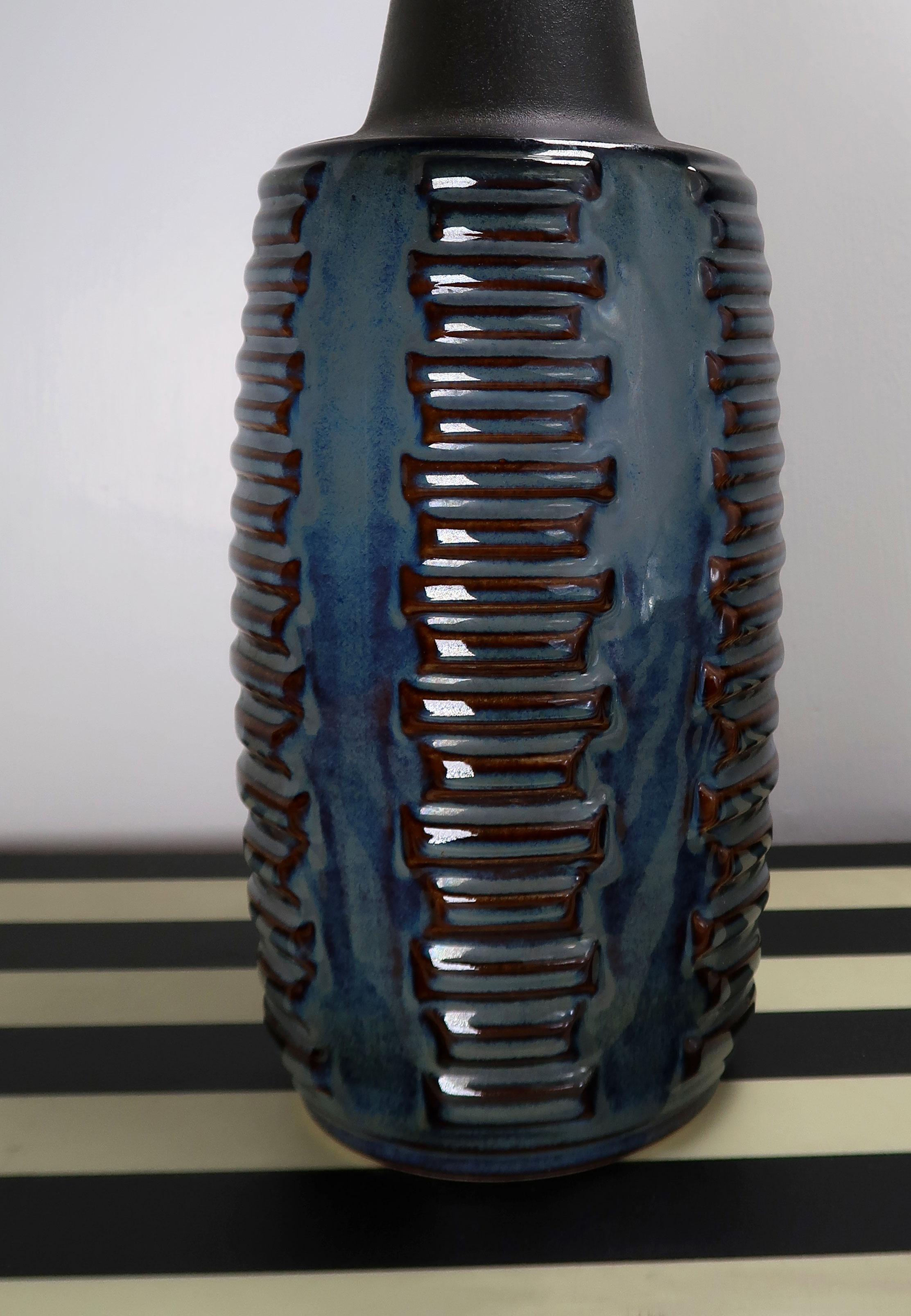 Hand-Painted Shiny Blue Black Danish Modern Stoneware Table Lamp, Søholm, 1960s For Sale