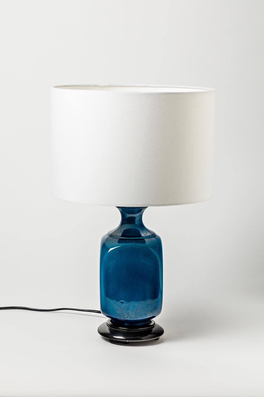 20th Century Shiny Blue Ceramic Table Lamp Attributed to Pol Chambost, circa 1960 For Sale