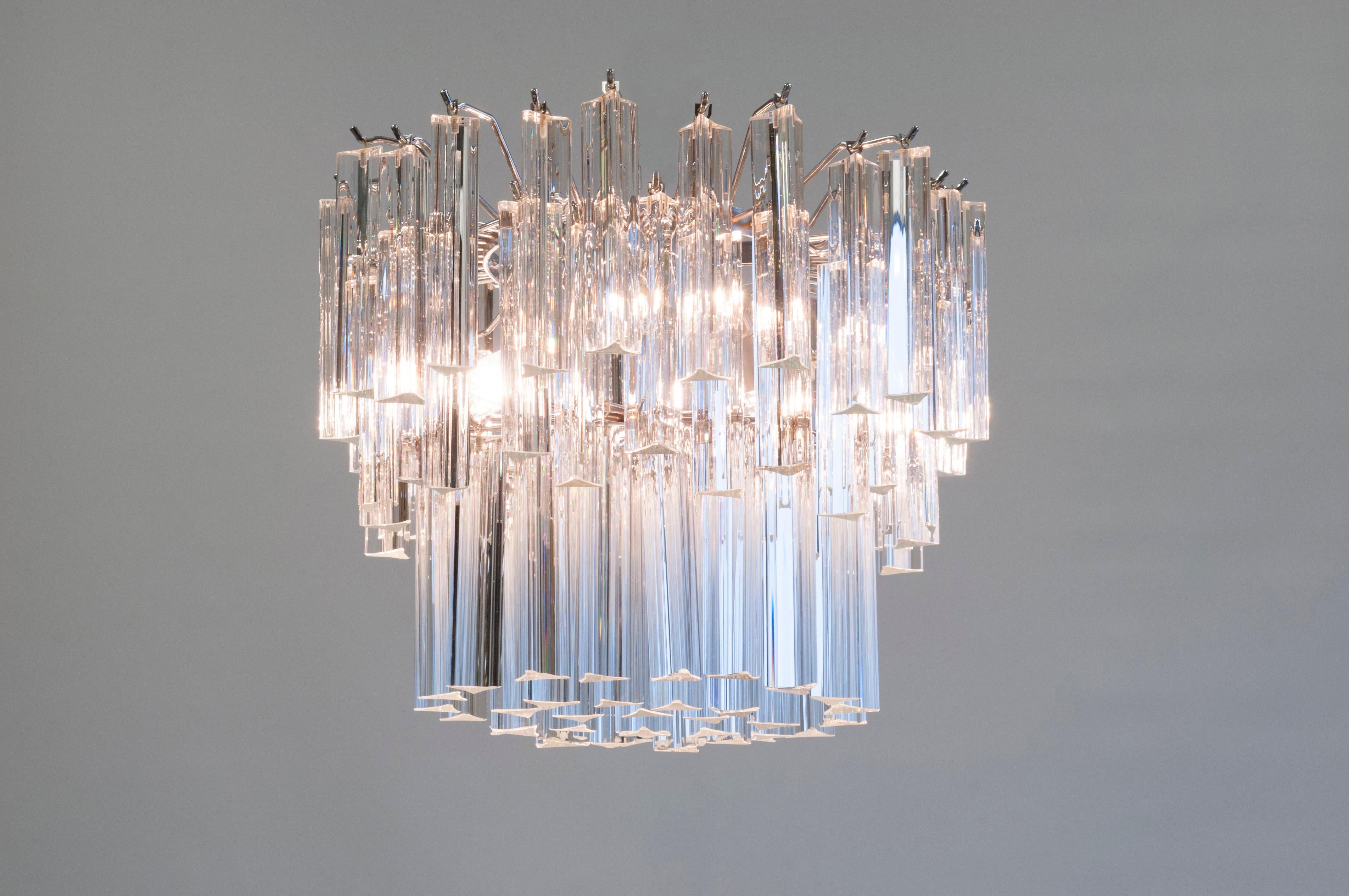 Shiny Camer Murano Glass Chandelier Clear color Trihedrons 1960s Italy For Sale 6