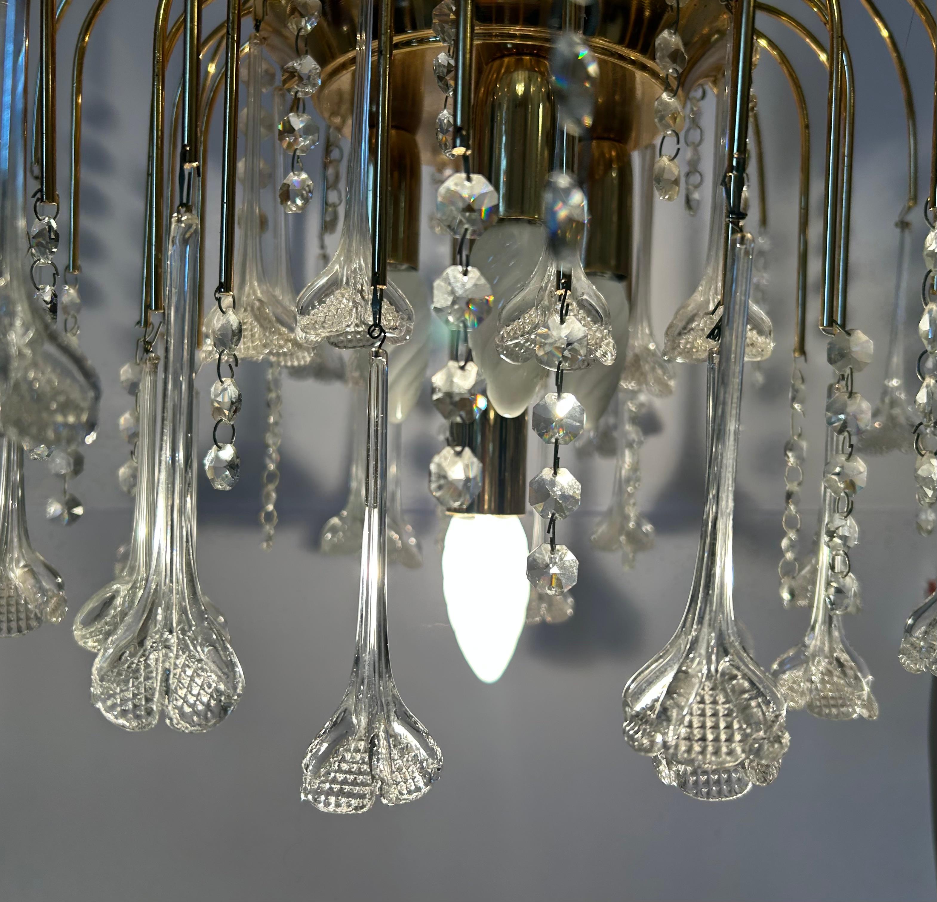 italien Feu d'artifice de fleurs brillantes, lustre de Murano, années 1980 en vente