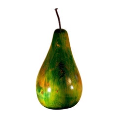 Shiny Green Pear