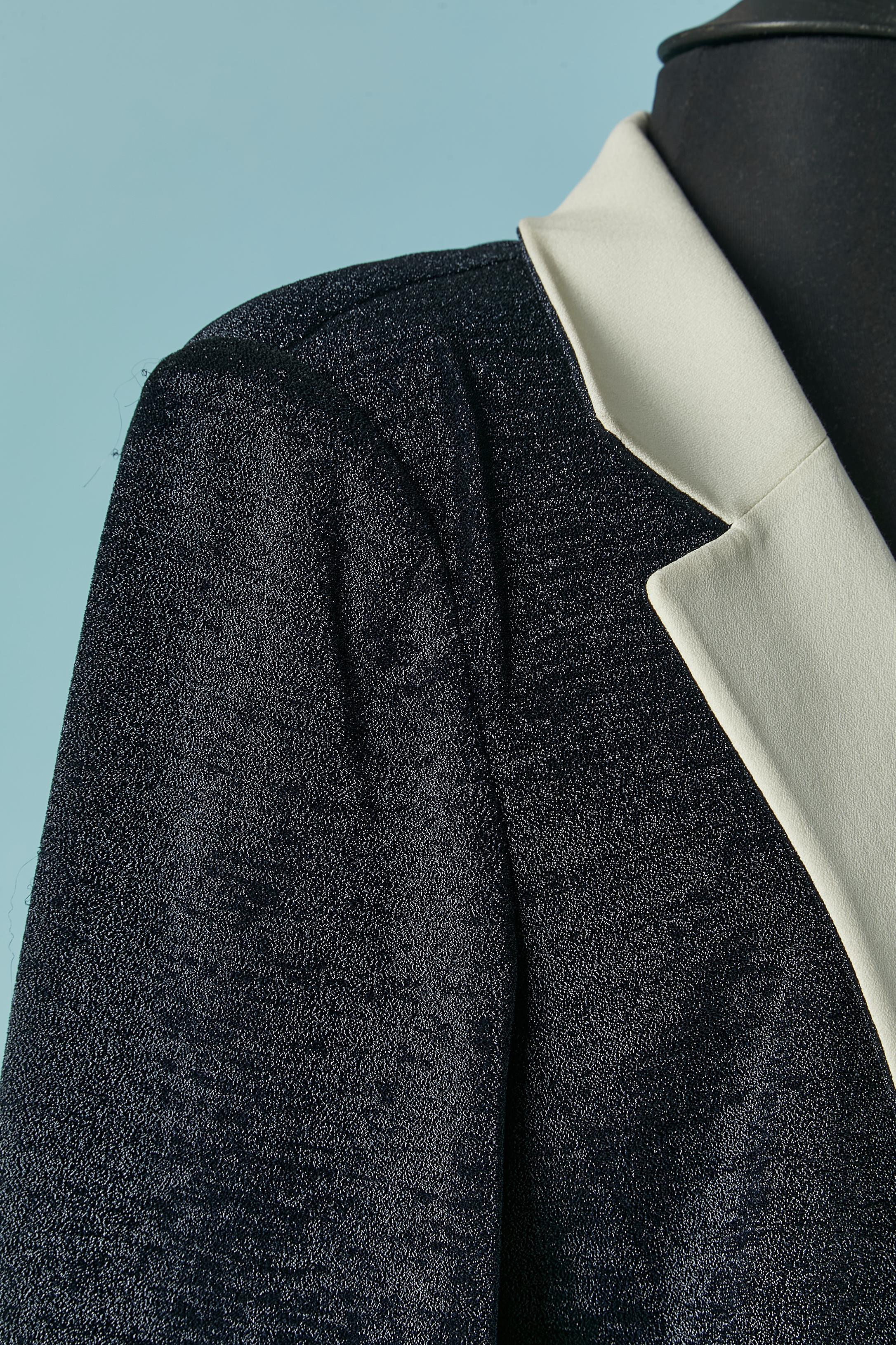 Shiny nylon navy blue jacket with white collar and cuffs CHANEL In Excellent Condition For Sale In Saint-Ouen-Sur-Seine, FR