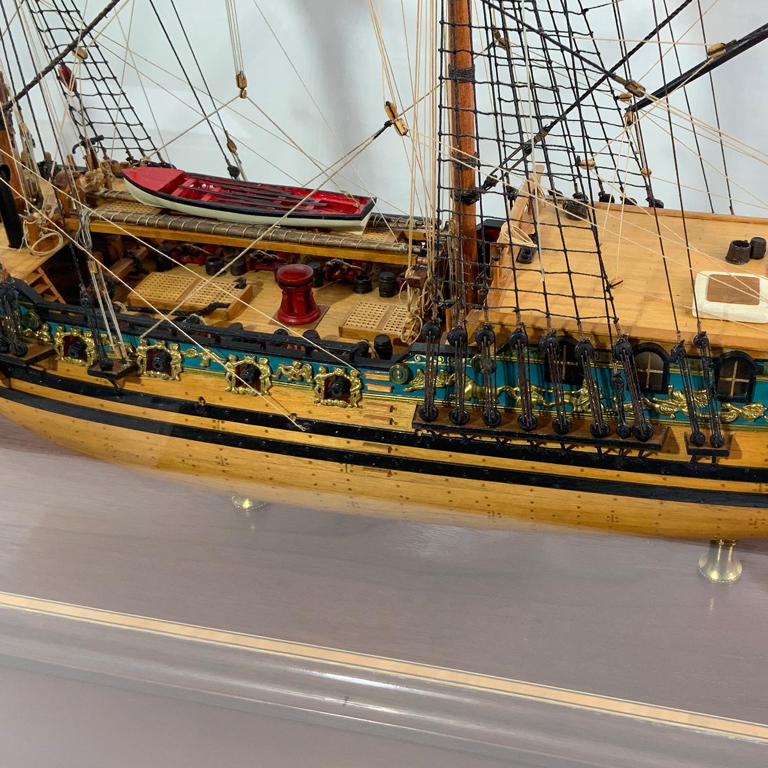 Modèle de bateau Caroline, le Royal Yacht de George II et George III en vente 9