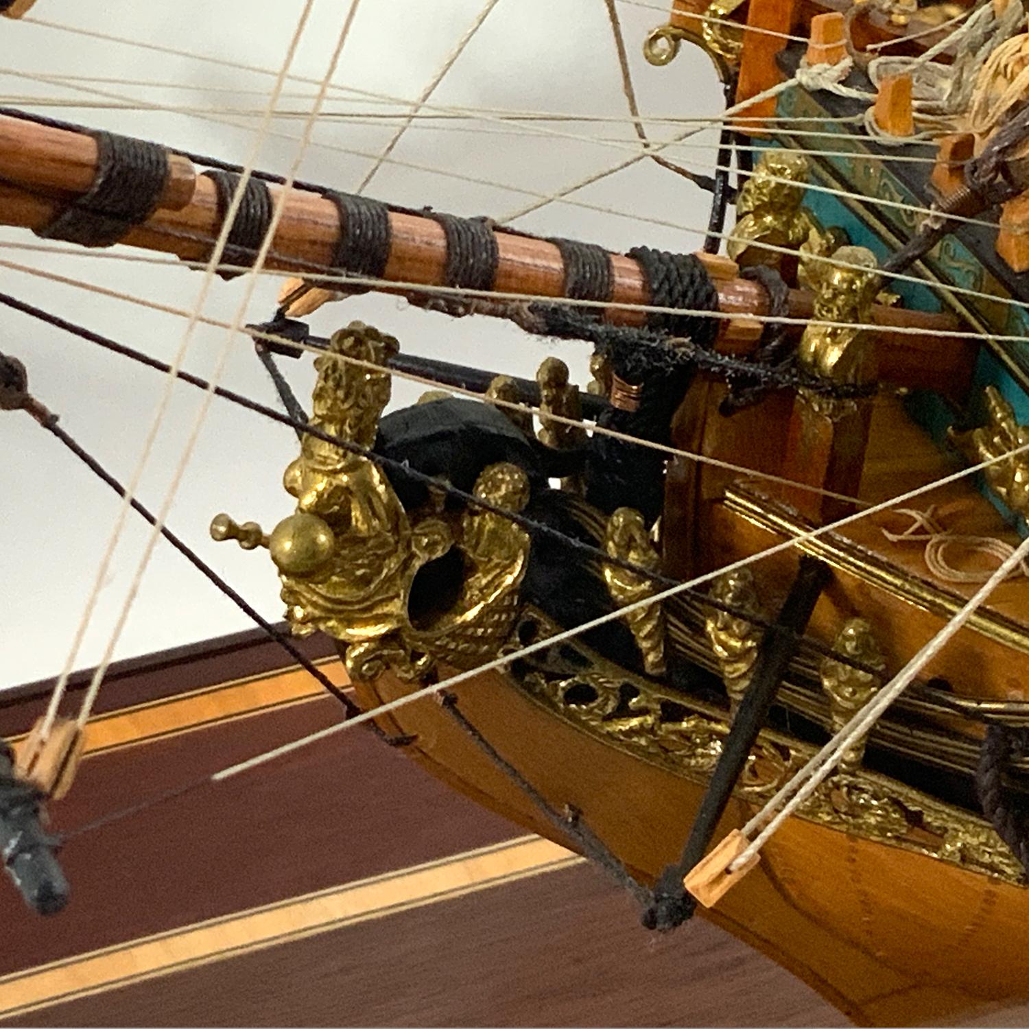 Modèle de bateau Caroline, le Royal Yacht de George II et George III en vente 10