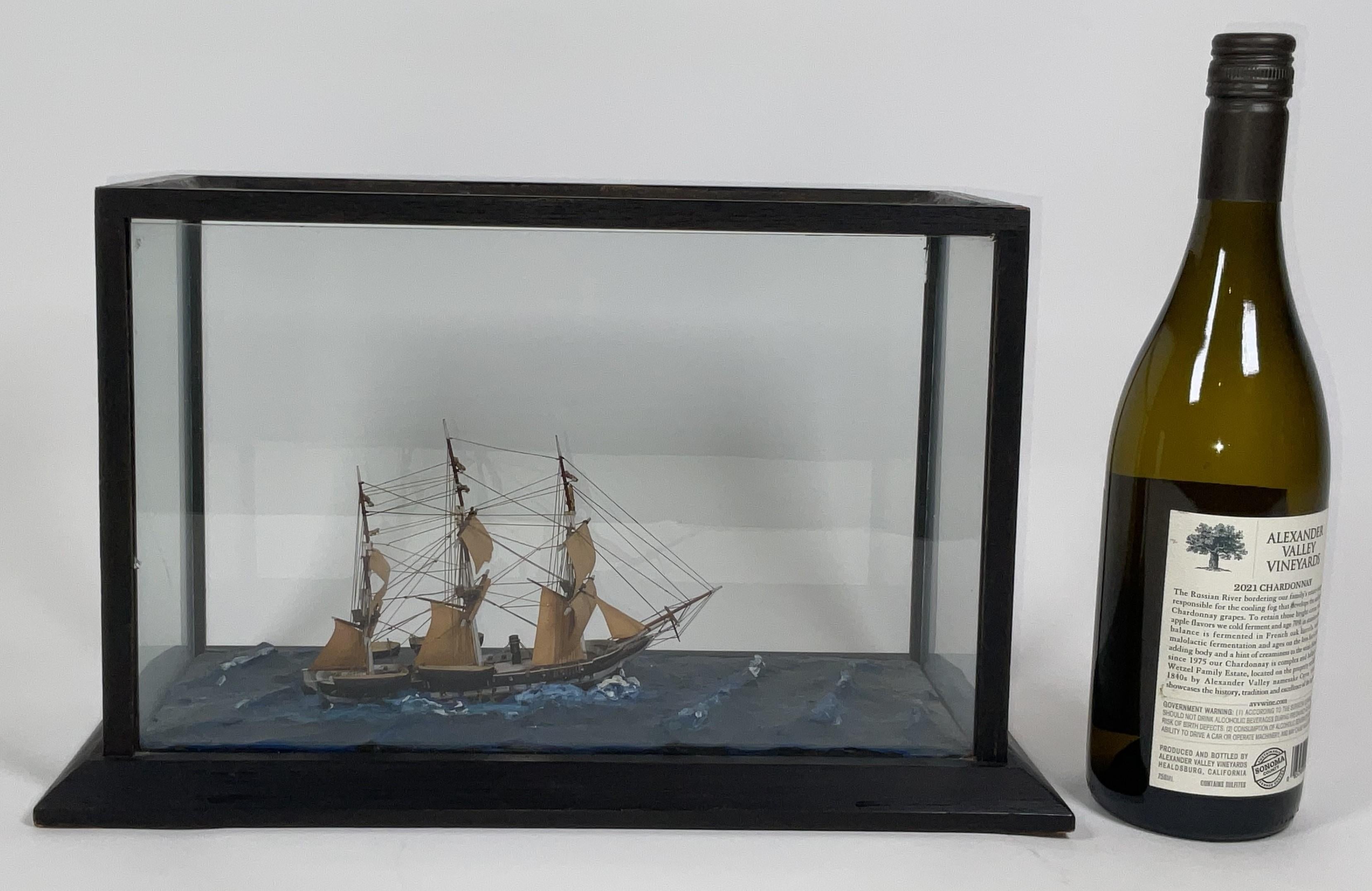 Nord-américain Modèle de bateau Diorama d'un navire à gréement complet en vente