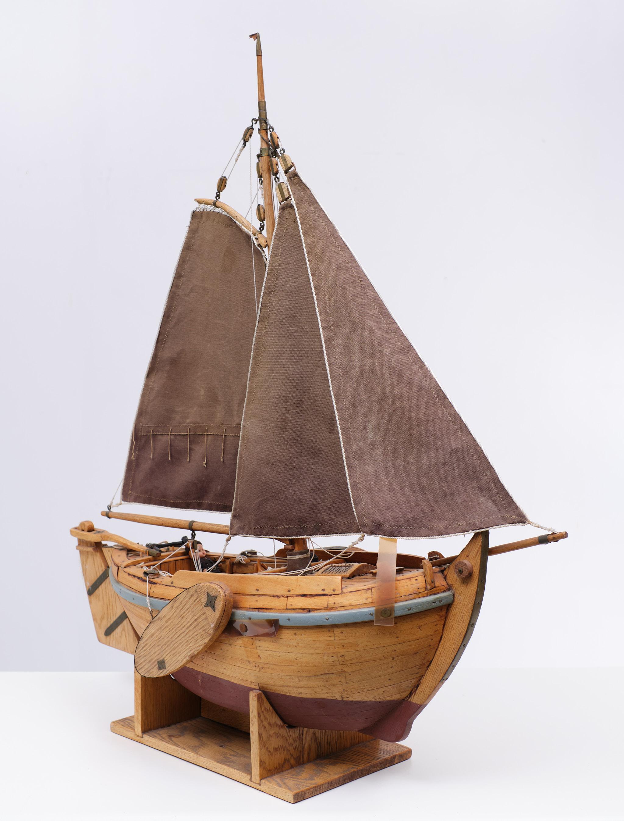 Ship model Marker Botter of 1889   Holland  For Sale 7