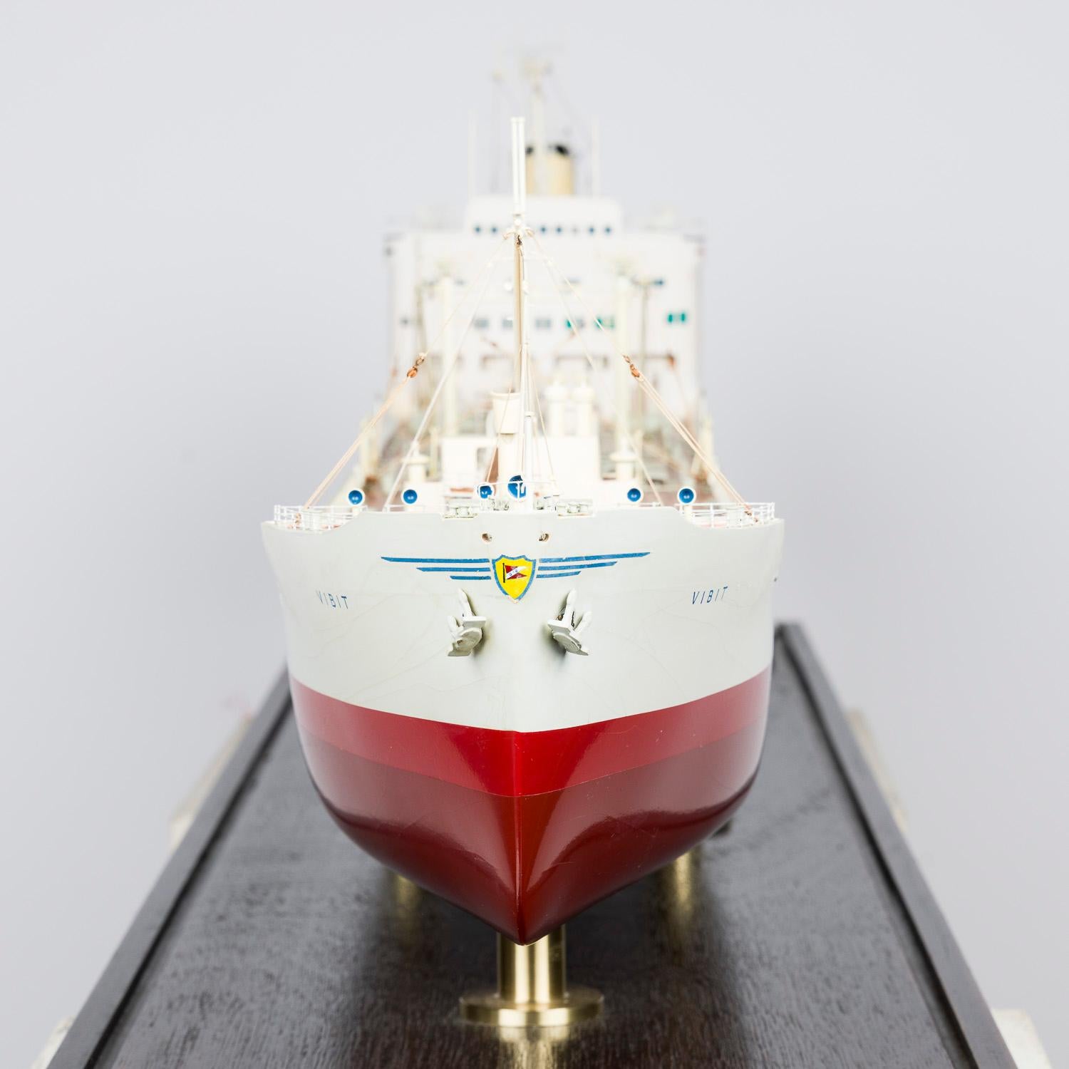 Modèle de construction navale du pétrolier VIBIT réalisé en 1963. en vente 2