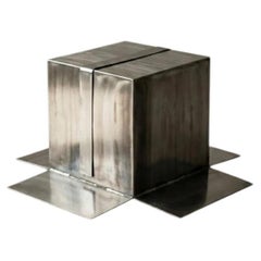 Table basse en acier inoxydable avec boîte d'expédition par Metalmorphosis Studio
