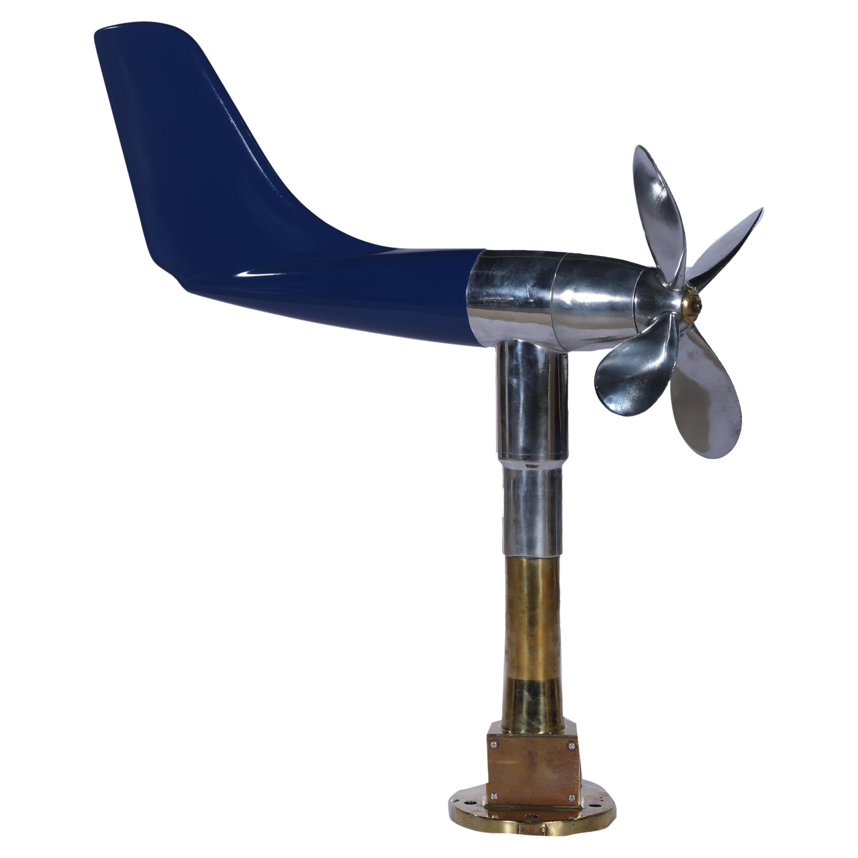 Schiffsanemometer und Aerovane als kinetische Skulptur wiederverwendet