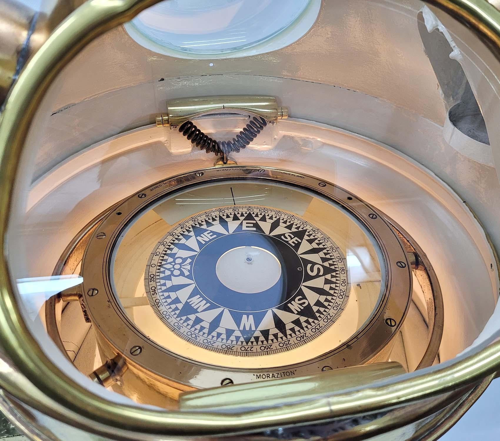 Fin du XIXe siècle Binnacle Ships de James Morton, édition limitée en vente