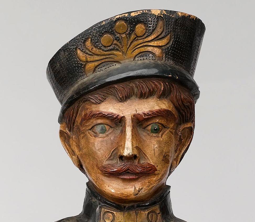 figurehead pole