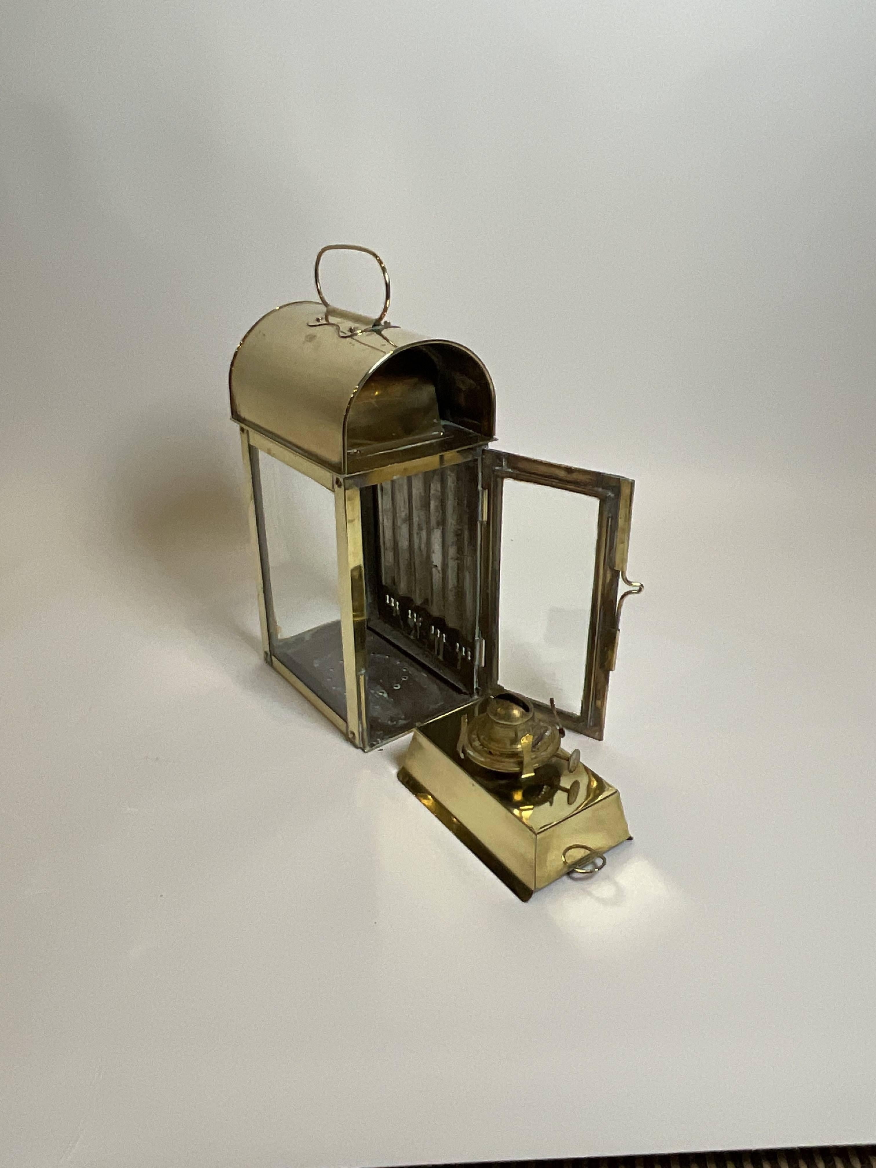 Ships Cabin Lantern With Oil Burner 3