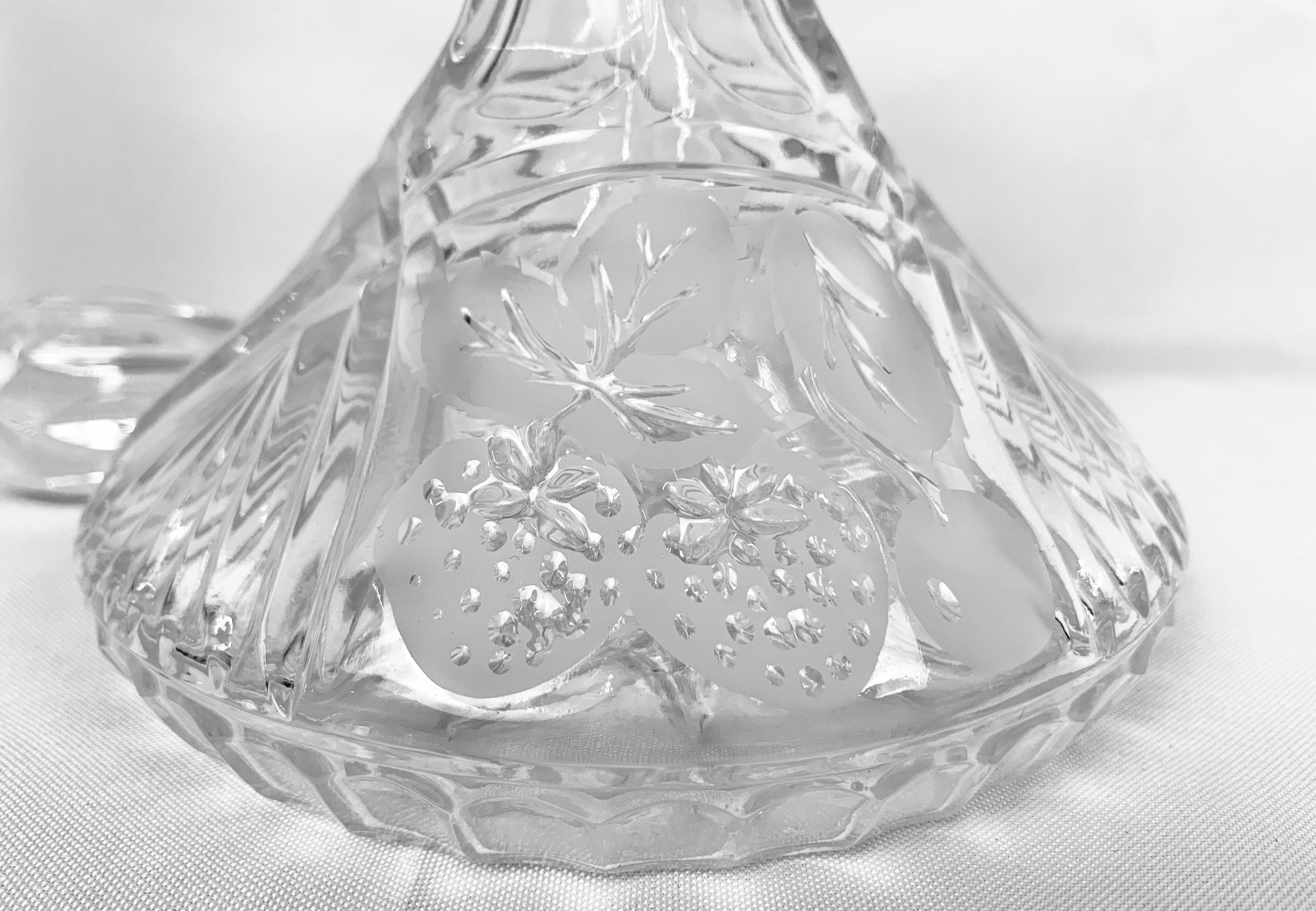 Glass Decanter with Etched Strawberries 2