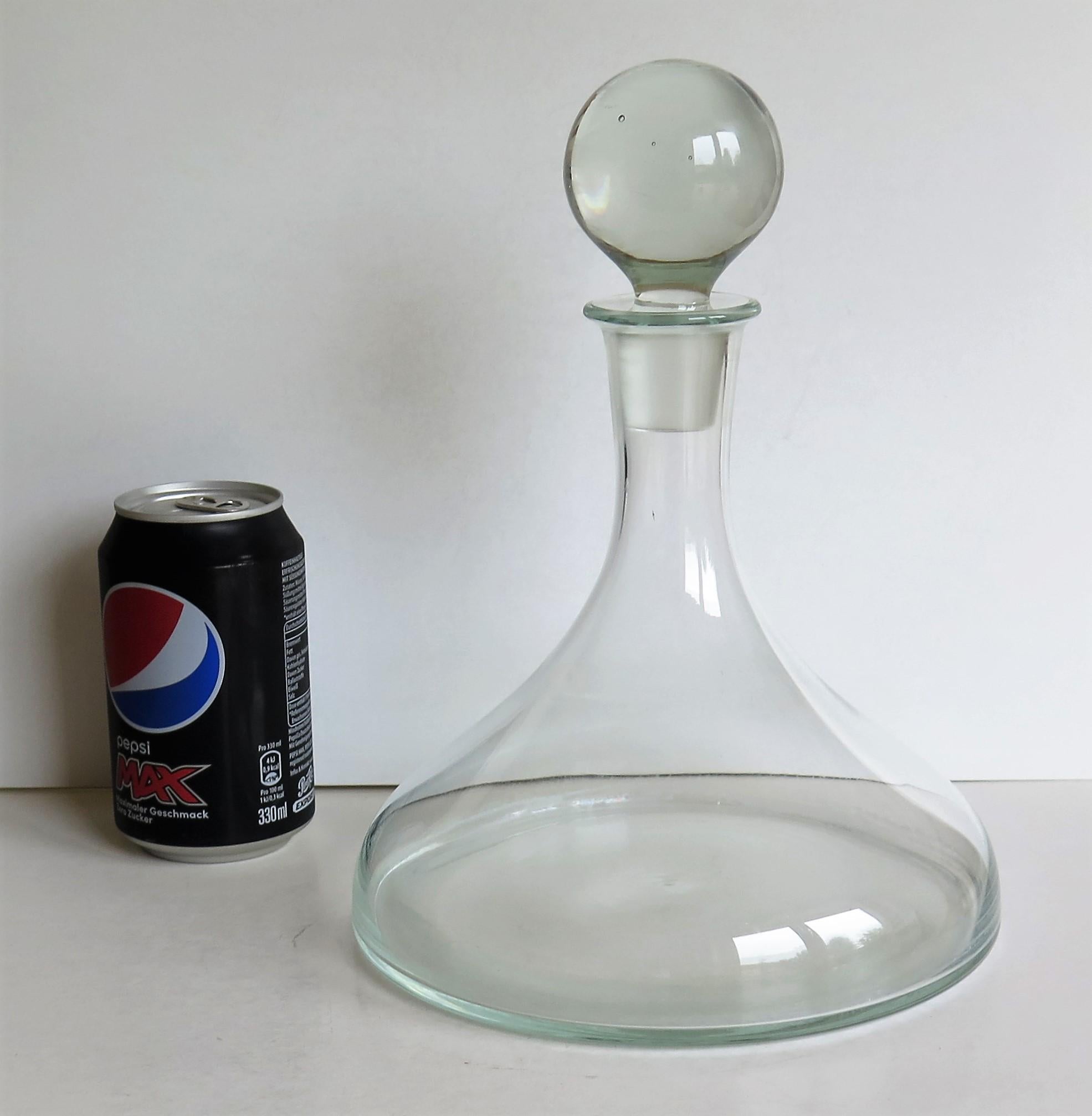 Ship's Glass Decanter with Original Globe Stopper 1.25 Litre Capacity 10