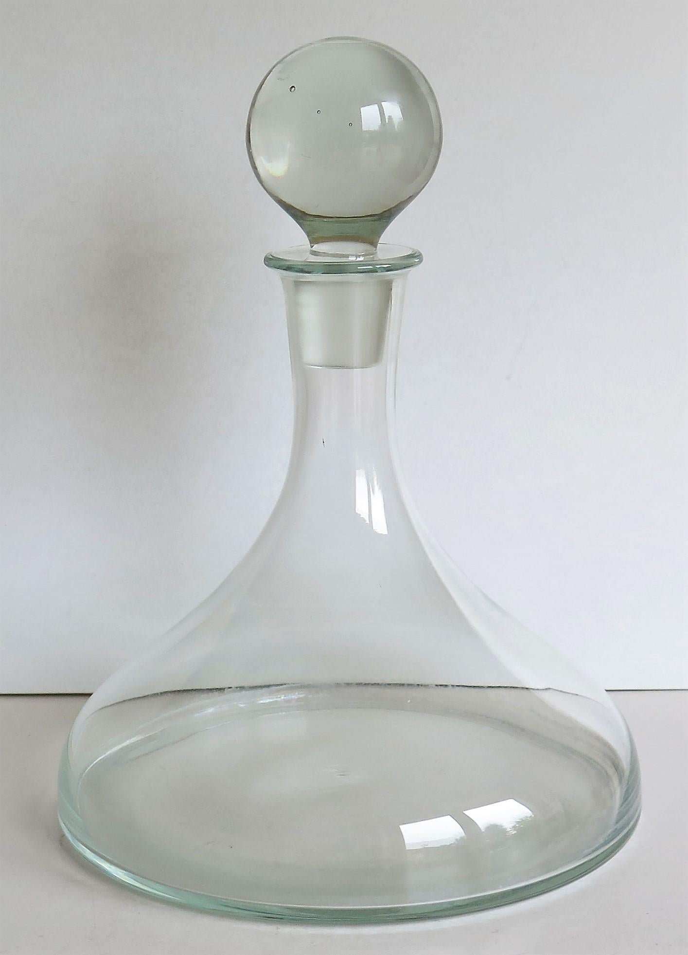 Georgian Ship's Glass Decanter with Original Globe Stopper 1.25 Litre Capacity