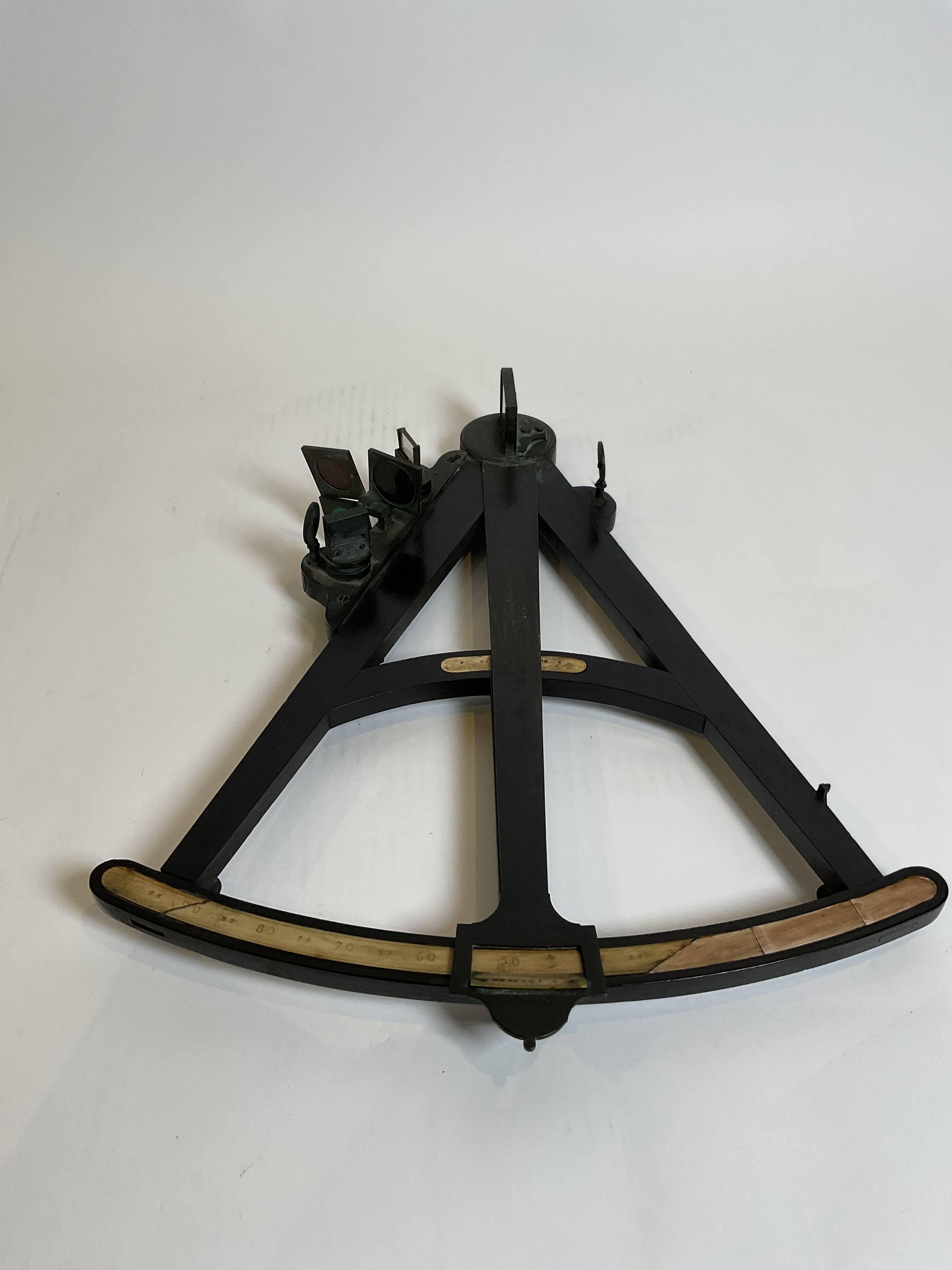 Quadrant de navigation de navire du 18ème siècle en vente 3