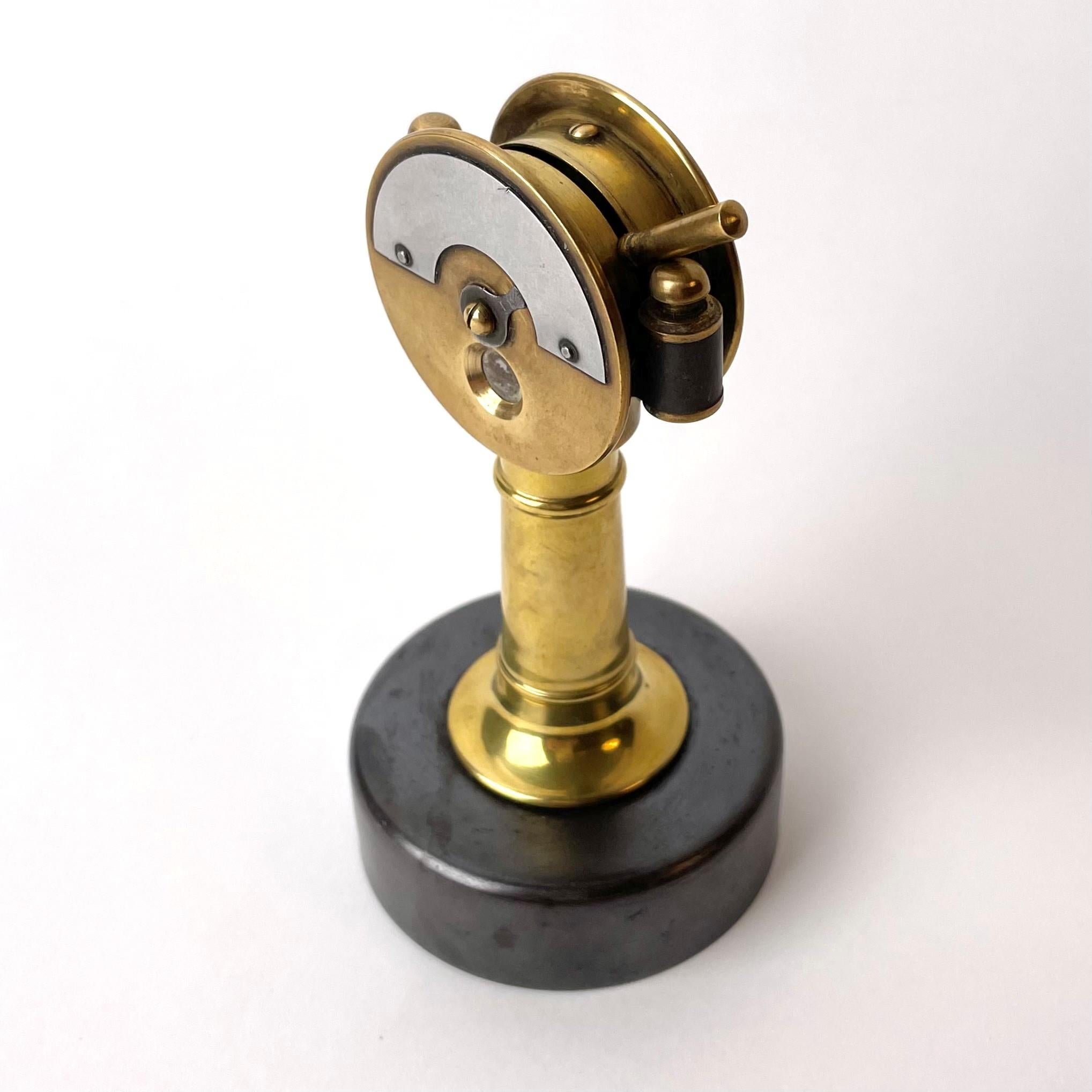 Ships Telegraph Cigar Cutter in brass, early 20th Century In Good Condition In Knivsta, SE