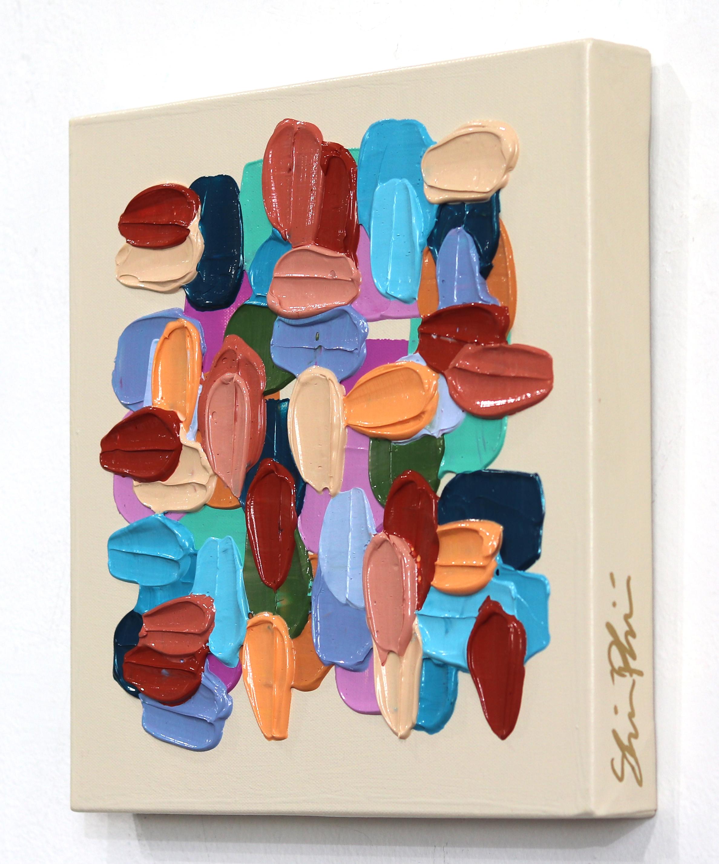 Blu e terracotta - Impasto di vernice spessa Pittura astratta neutra sui toni della terra - Abstract Painting Beige di Shiri Phillips