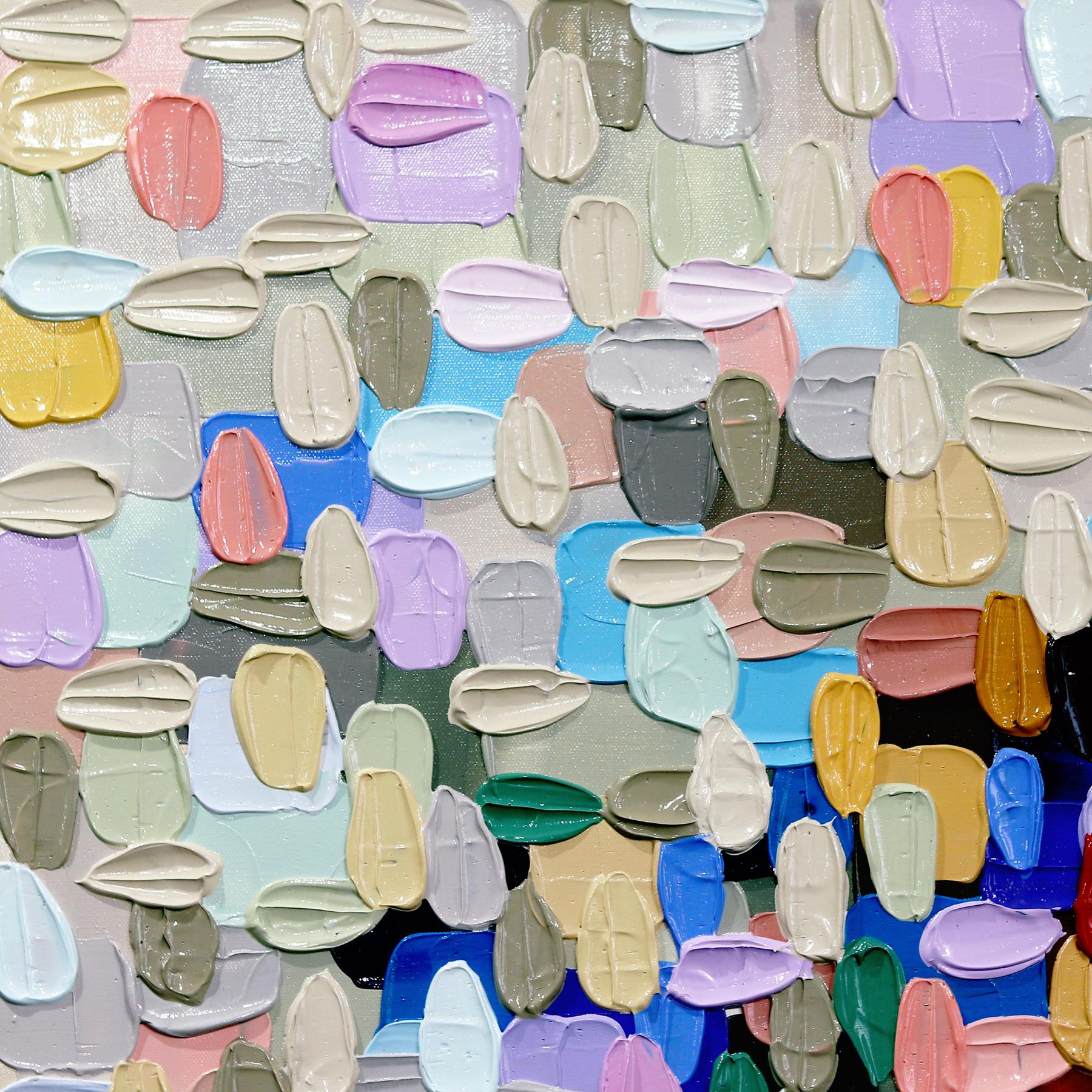 Le opere astratte dell'artista Shiri Phillips sono caratterizzate da pennellate di colori vivaci. I suoi dipinti sono ricchi di texture grazie alla stratificazione di colori acrilici in pennellate fluide. Ispirata dall'ambiente vibrante che ha