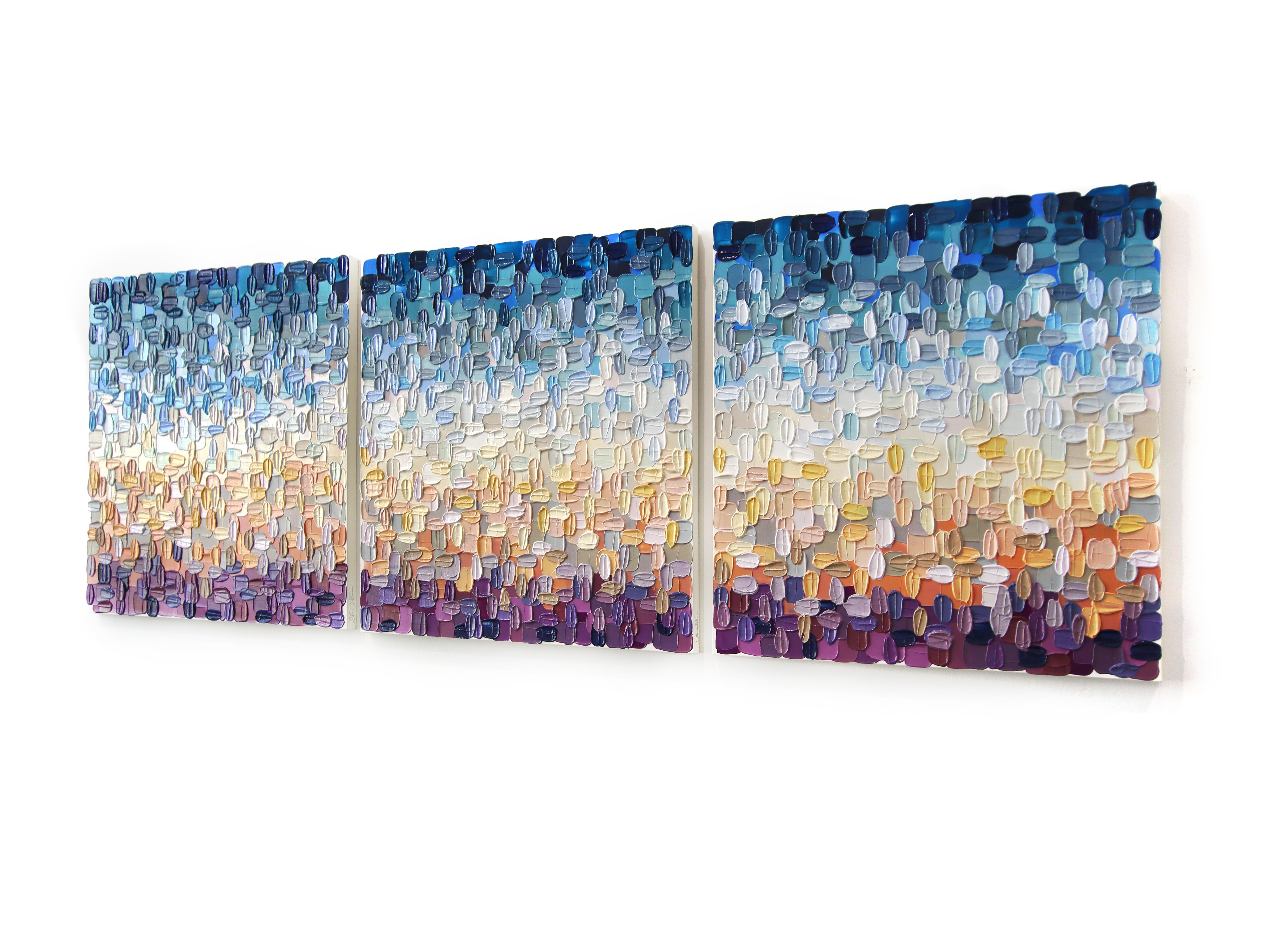 Früher Sonnenuntergang (Triptychon) -Große bunte Impasto inspirierte abstrakte Malerei (Grau), Abstract Painting, von Shiri Phillips