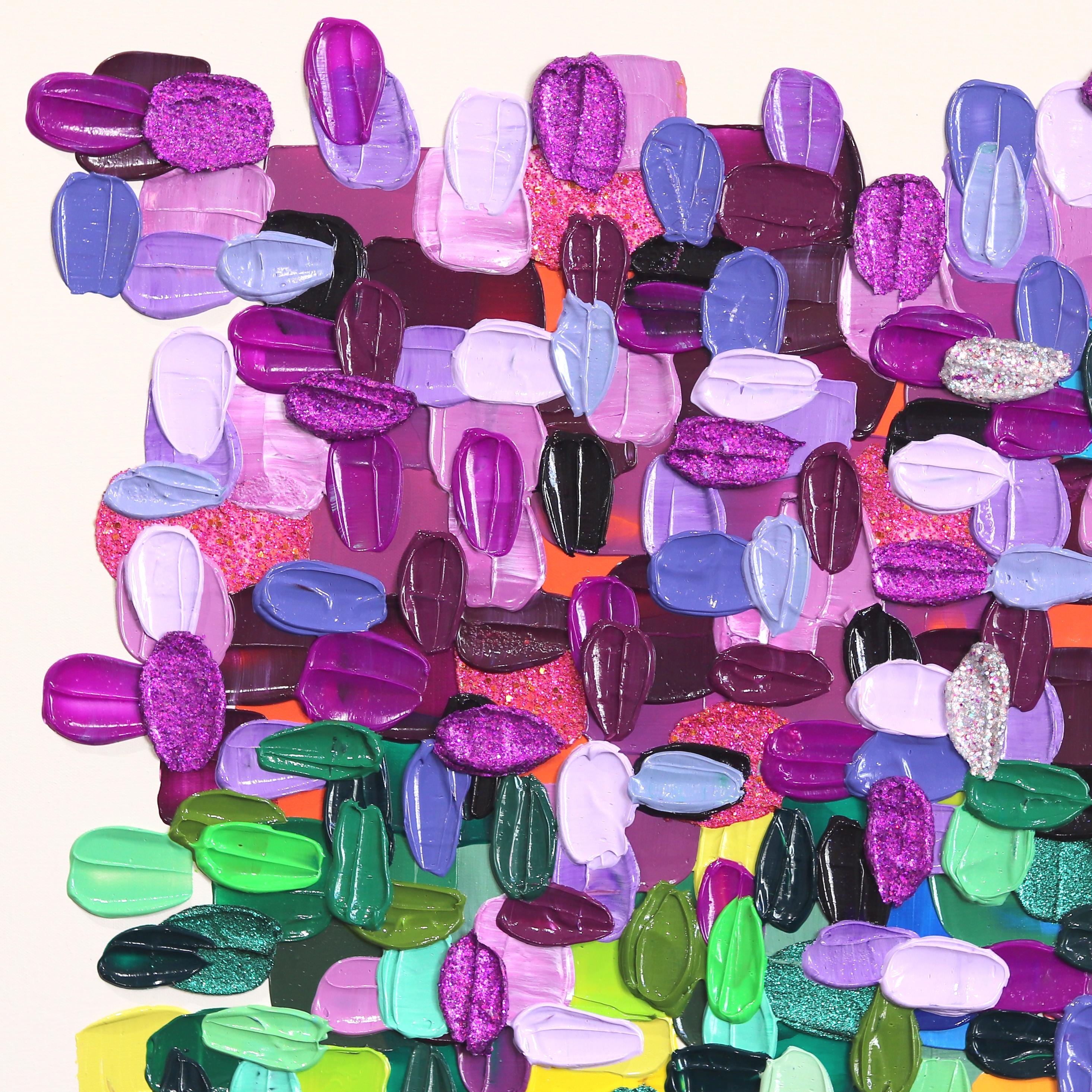 Le opere astratte dell'artista Shiri Phillips sono caratterizzate da pennellate di colori vivaci. I suoi dipinti sono ricchi di texture grazie alla stratificazione di colori acrilici e glitter in pennellate fluide. Ispirata dall'ambiente vibrante