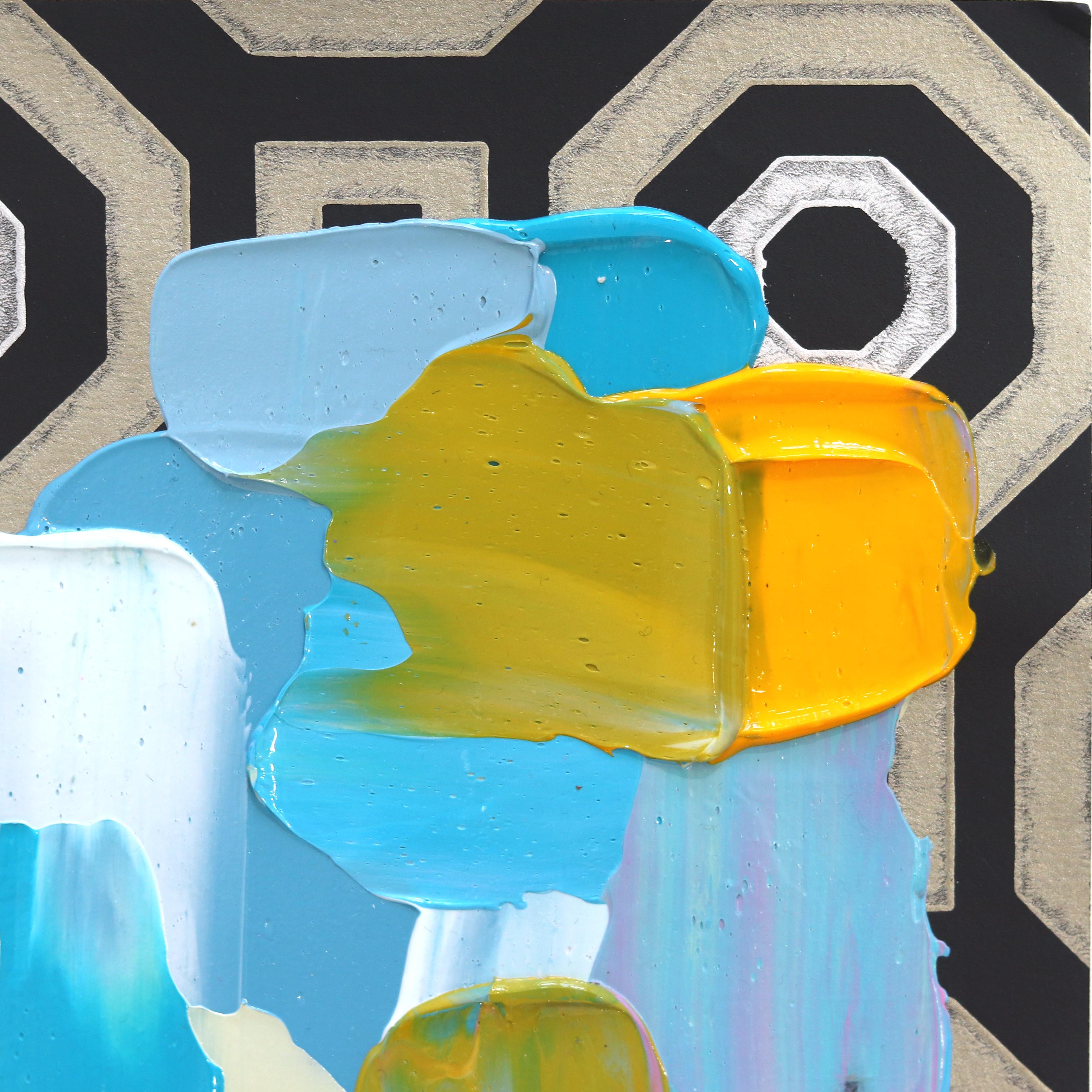 Trazos de colores brillantes pintados al impasto son el marco de las obras abstractas de la artista Shiri Phillips. Sus cuadros están inundados de textura gracias a la superposición de pintura acrílica en pinceladas fluidas. Inspirada por el