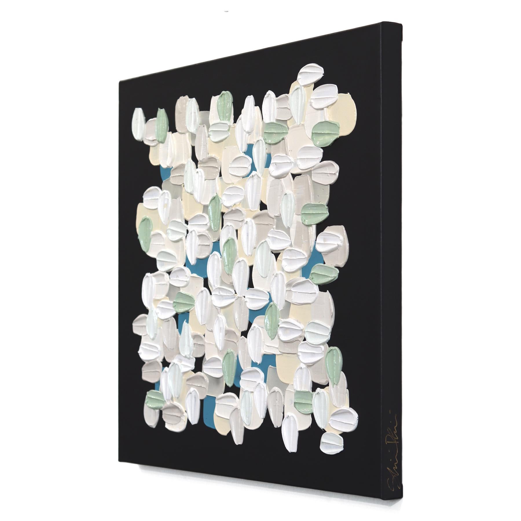 Weiß auf Schwarz - Impasto inspiriert Textur dicke Acrylfarbe abstrakte Kunstwerk (Grau), Abstract Painting, von Shiri Phillips