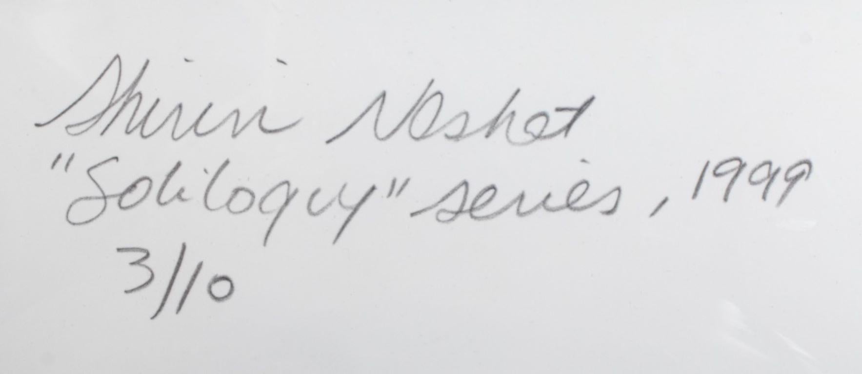 Shirin Neshat „Wasser über dem Kopf“, Fotografie, 1999 im Angebot 3