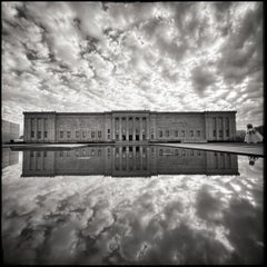 Wolken-Reflexionen: Das Nelson-Atkins Museum für Kunst (BW)