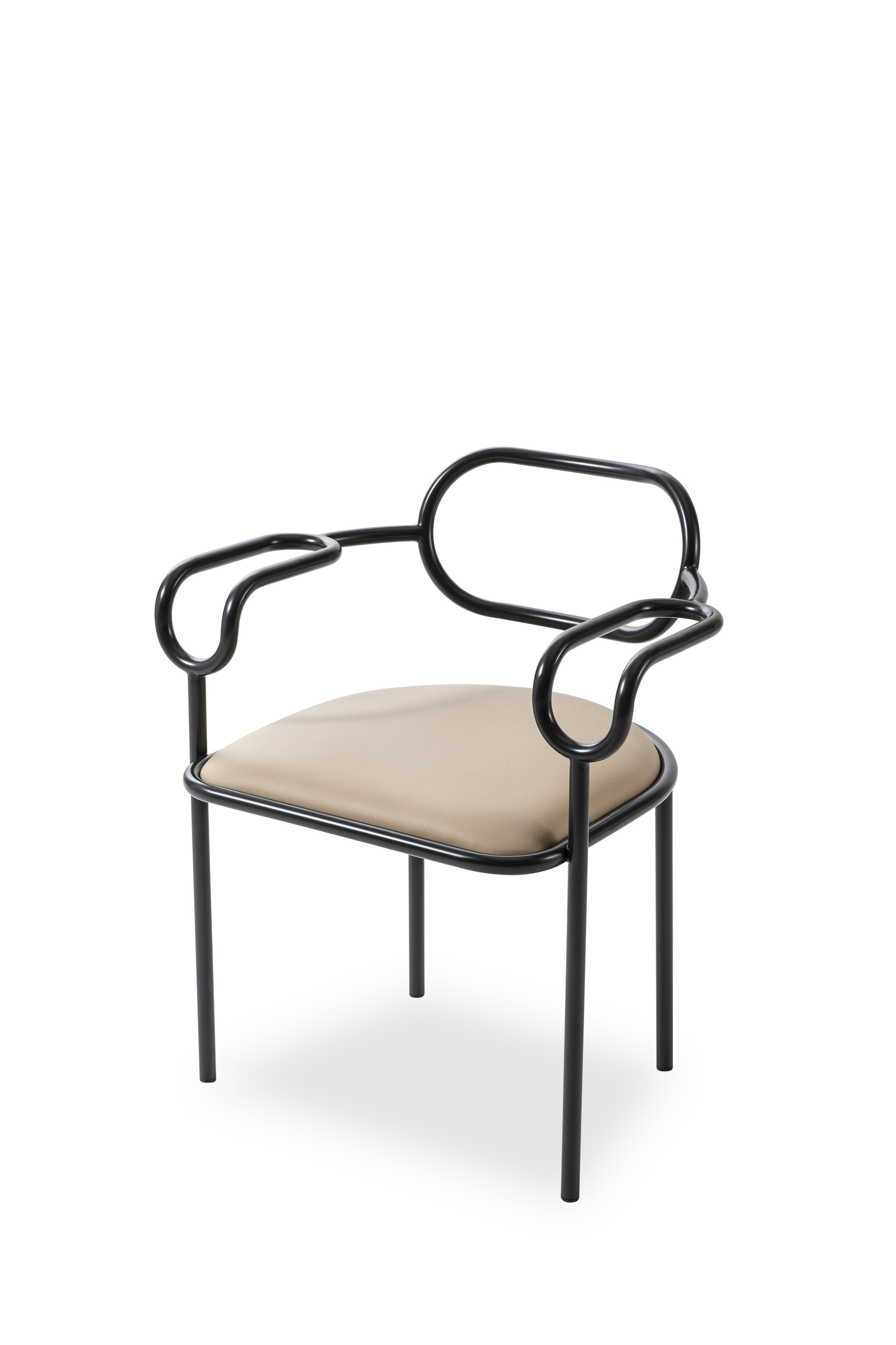 Created as a tribute to the 1980s, the decade during which the original design was made and when Shiro Kuramata began his fertile collaboration with Cappellini, sedia 01 chair features an ultralight volume and is characterized by the sinuous
