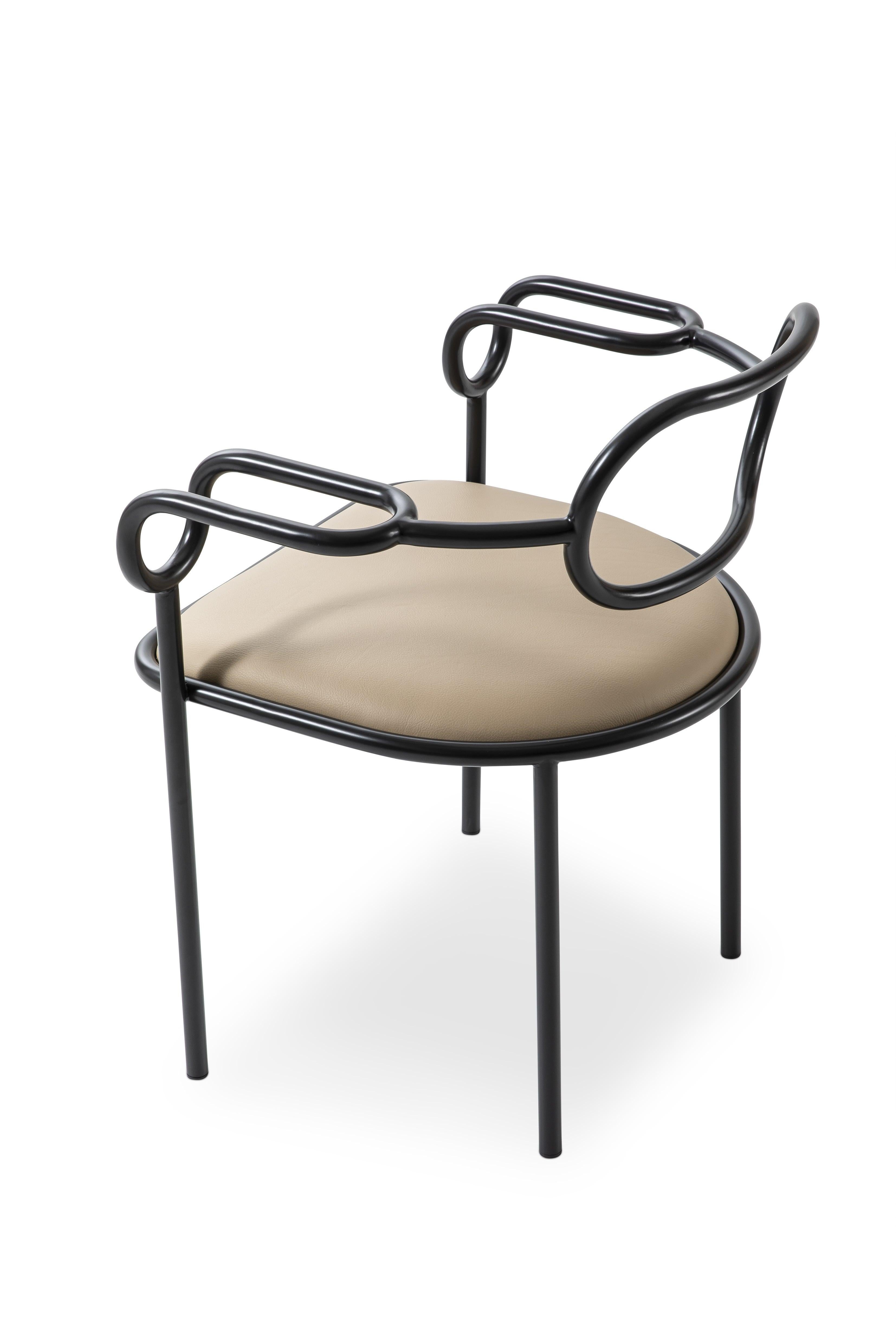 Modern Shiro Kuramata 01 Chair in Anthracite Base and Cream Leather Seat for Cappellini For Sale