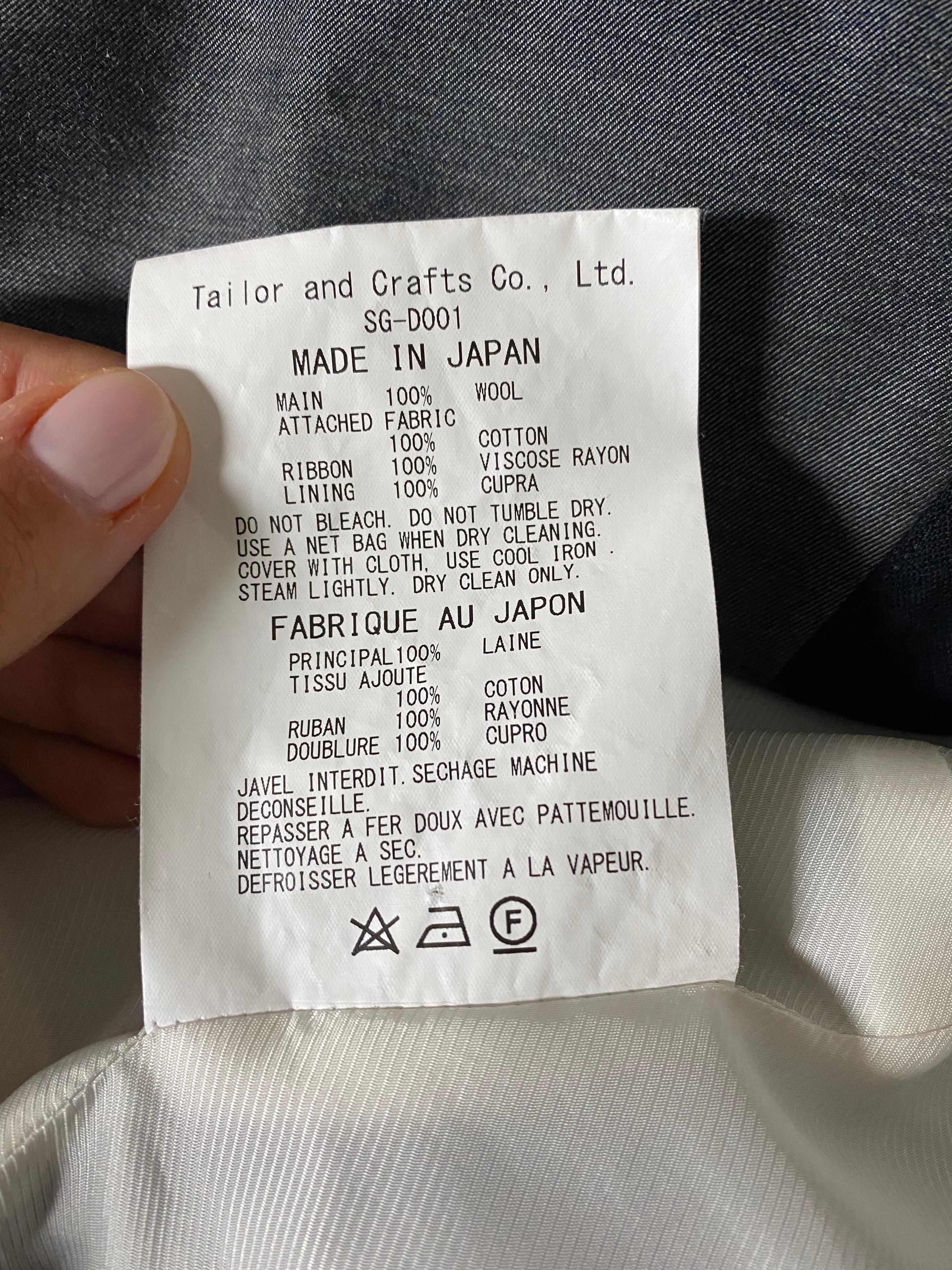 Shiro Sakai - Mini robe noire sans manches à boutons, taille L en vente 6
