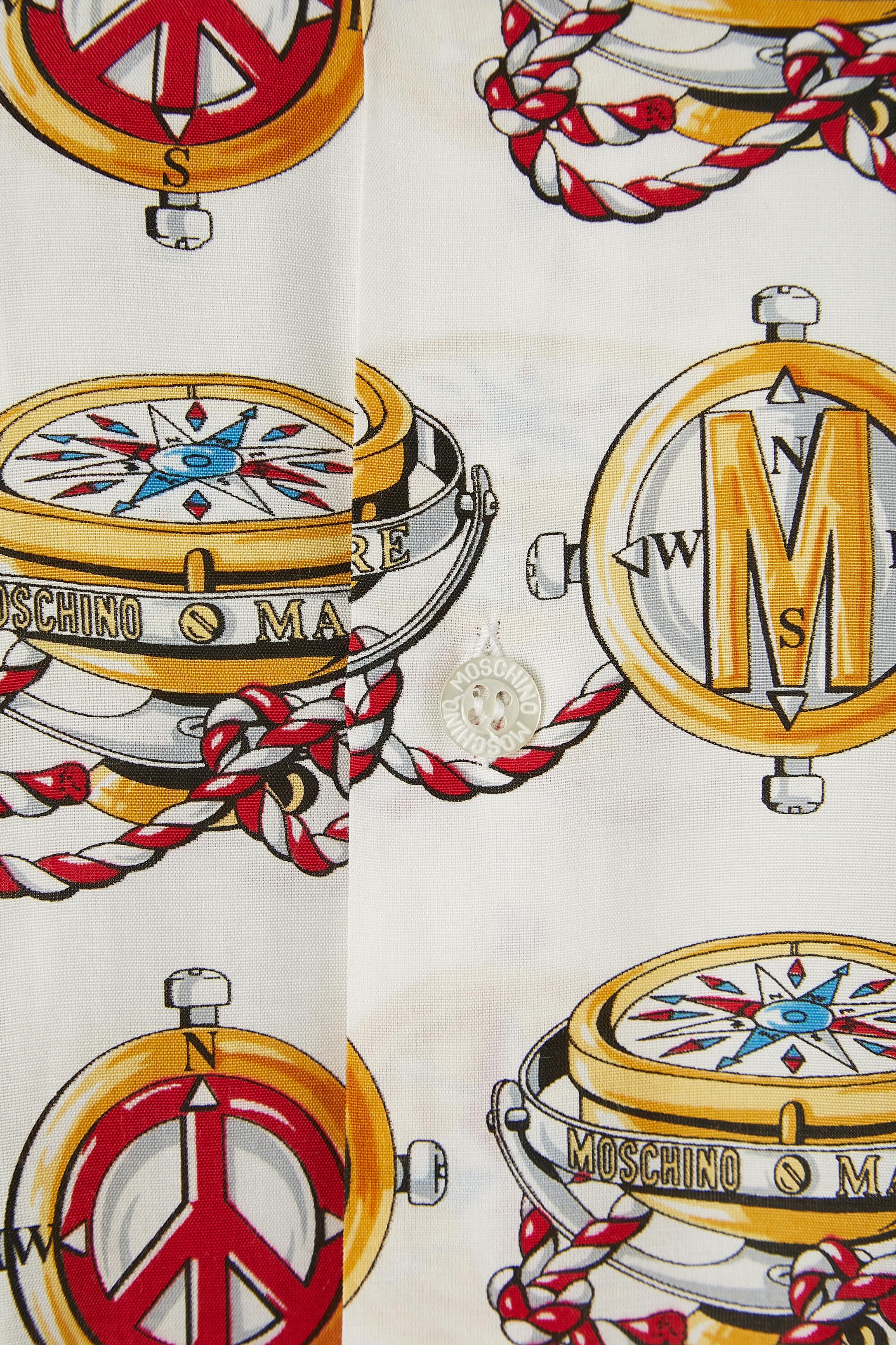 Shirt and swim short ensemble with compass print Moschino Mare Men  In Good Condition For Sale In Saint-Ouen-Sur-Seine, FR