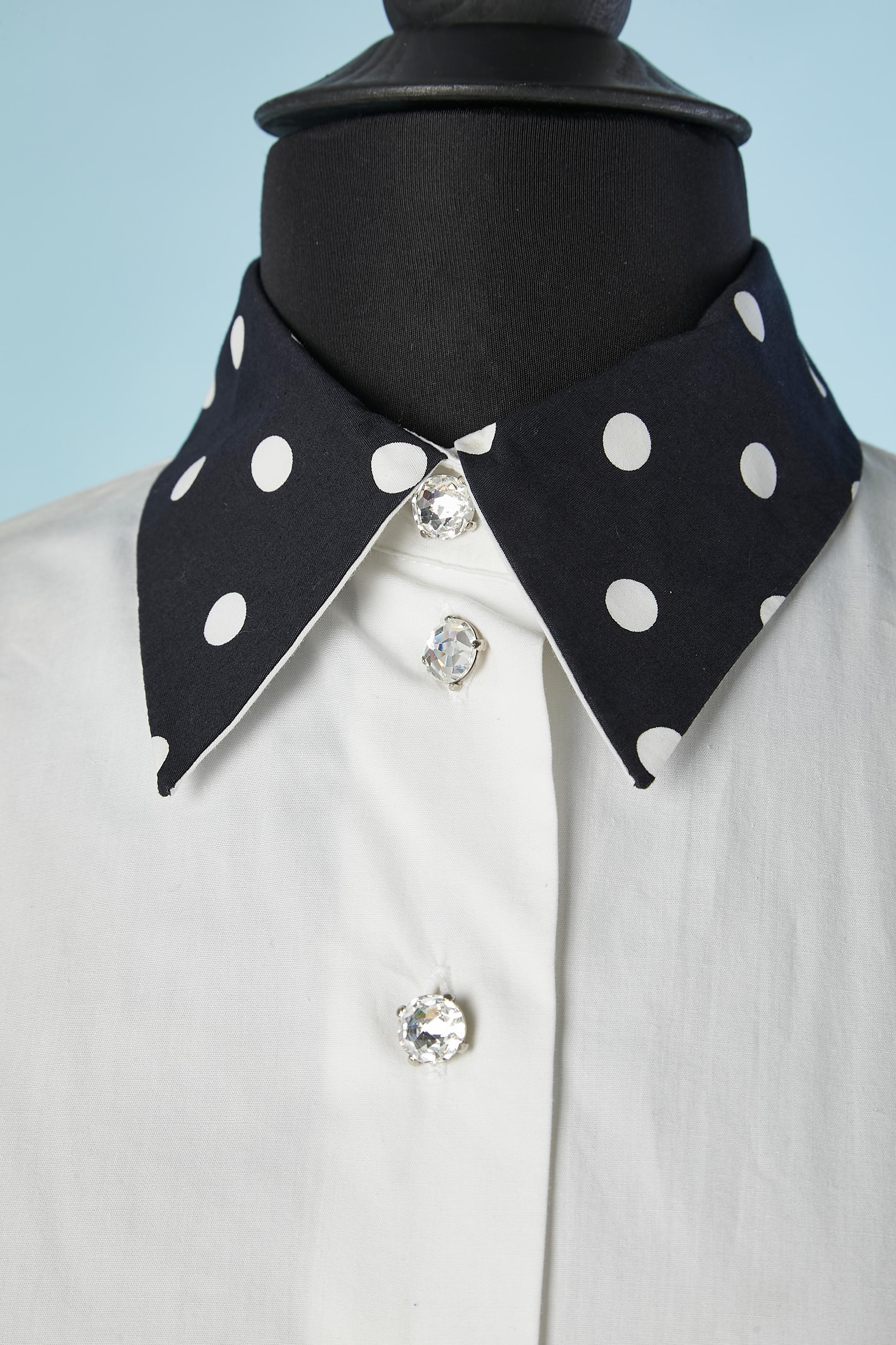 Cotton shirt with polka dots collar and Rhinestone buttons. Rhinestone buttons on the cuffs as well. 
Size 38 (Fr) 8 (Us) 