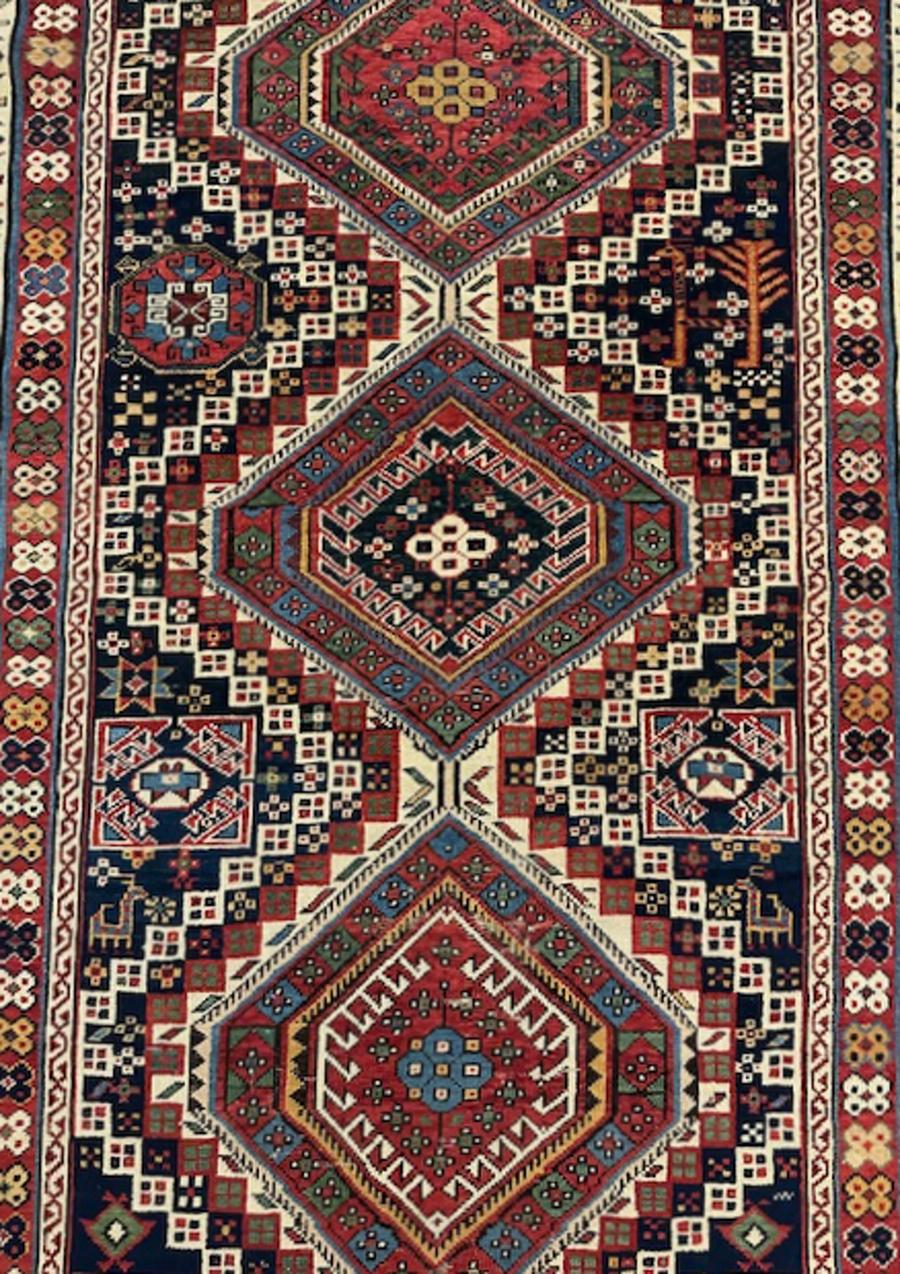 Tessuto a mano Tappeto Shirvan in vendita