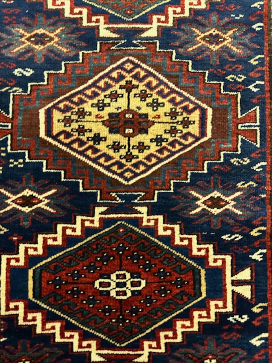 Schirwan Teppich im Zustand „Hervorragend“ im Angebot in NEW YORK, NY