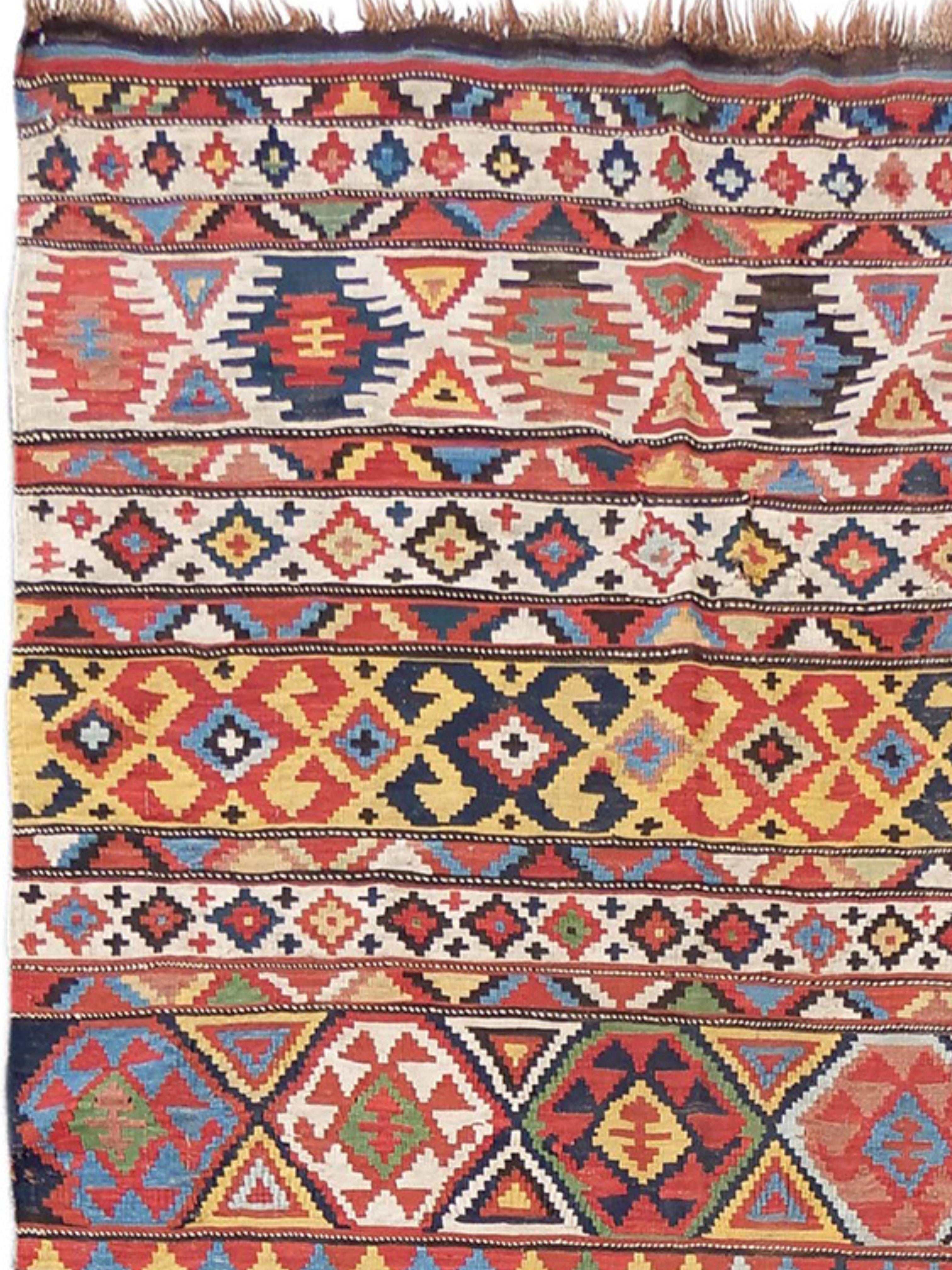 Shirvan-Kelim, spätes 19. Jahrhundert (Handgeknüpft) im Angebot